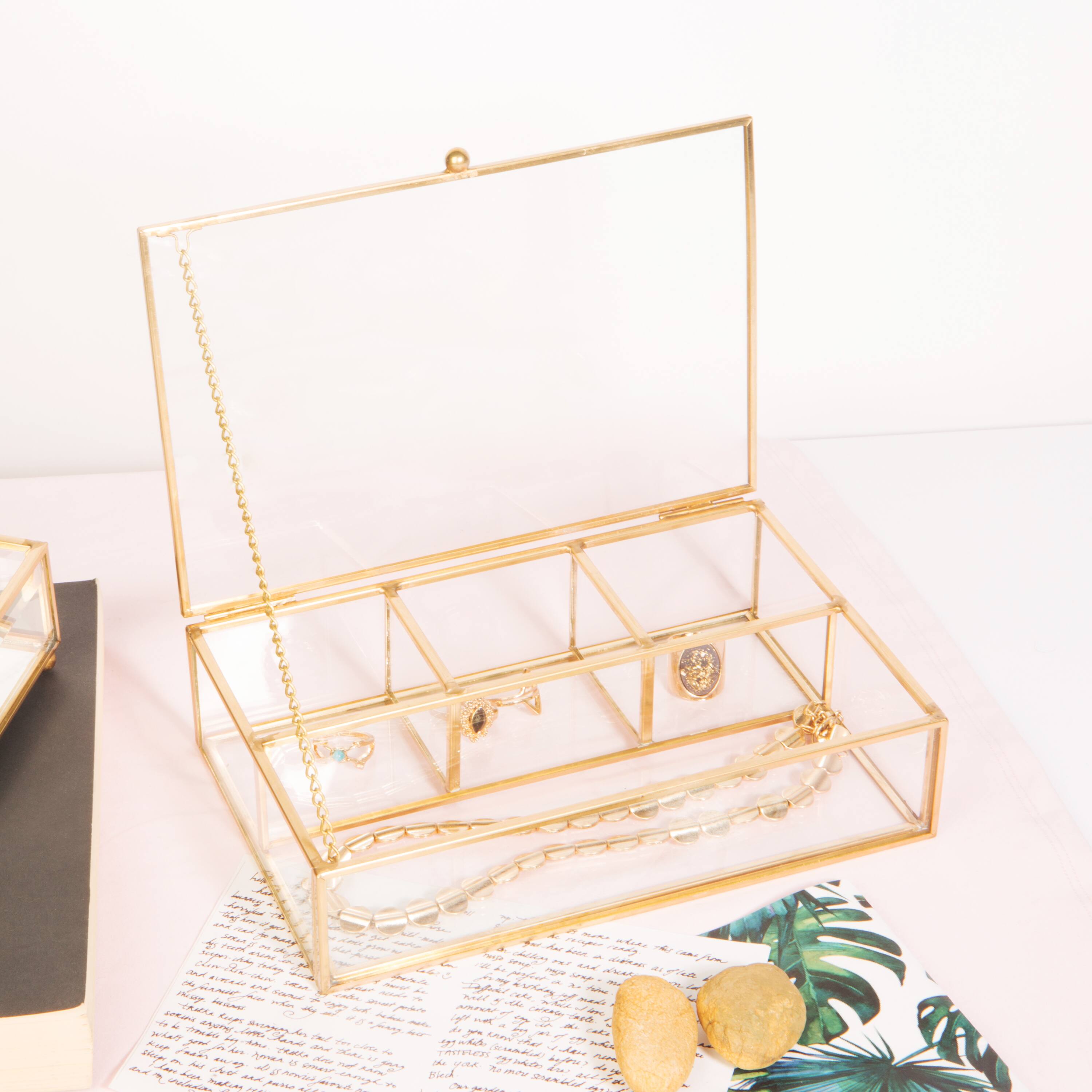 Home Details Large Gold Vintage 4 Compartment Glass Keepsake Box