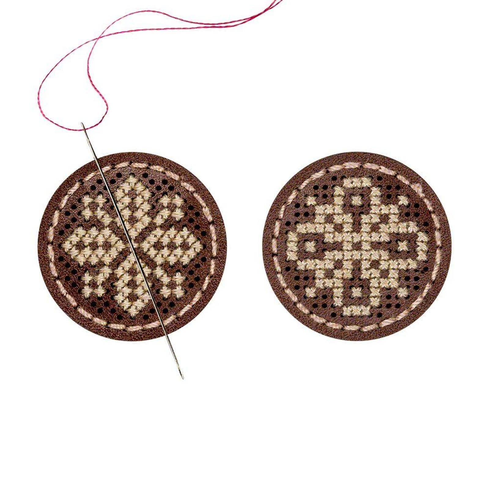 Wonderland Crafts Flower Heads Magnetic Needle Holder Embroidery Kit, 2ct.