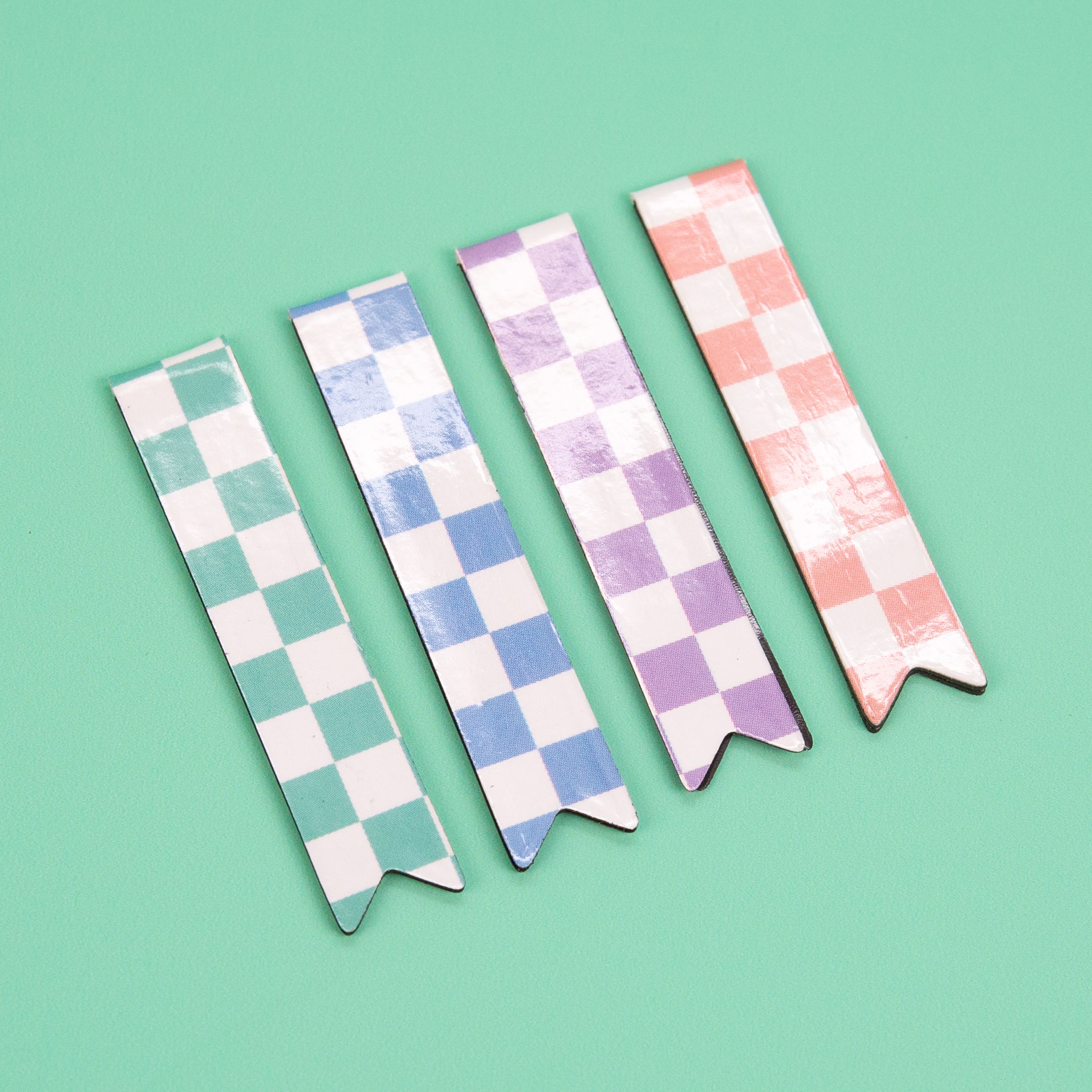 Checkered Magnetic Bookmark Set