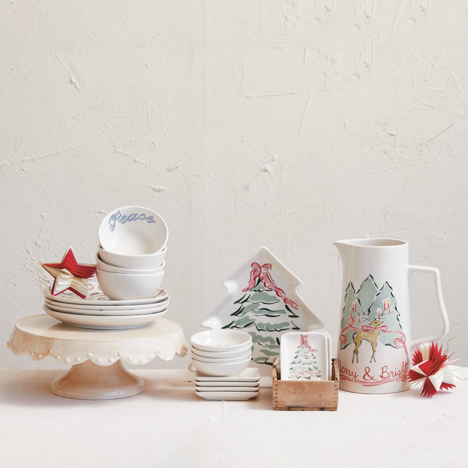 Hello Honey® 9" Christmas Tree Stoneware Plate