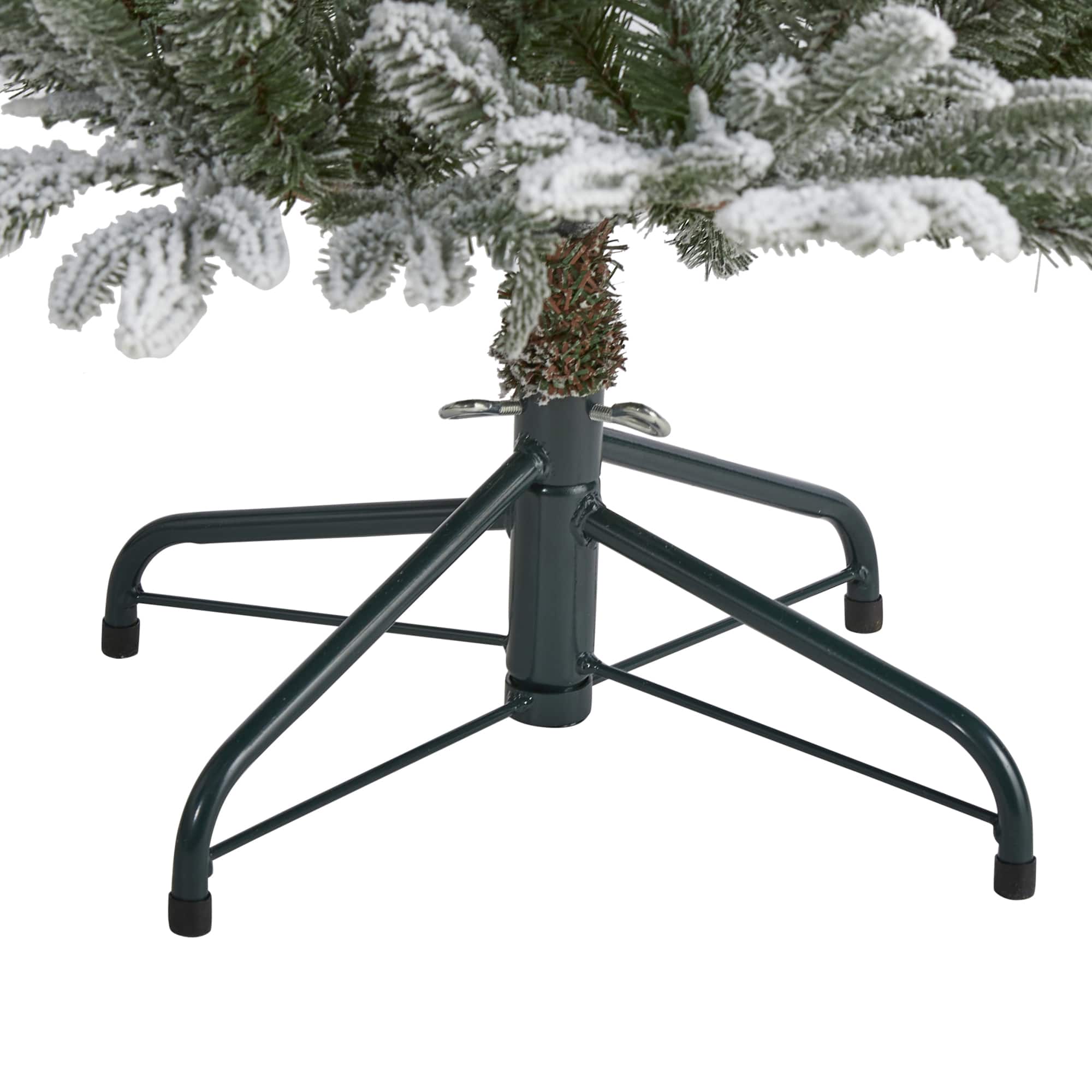 4.5ft. Pre-Lit Manchester Spruce Artificial Christmas Tree, Clear LED Lights