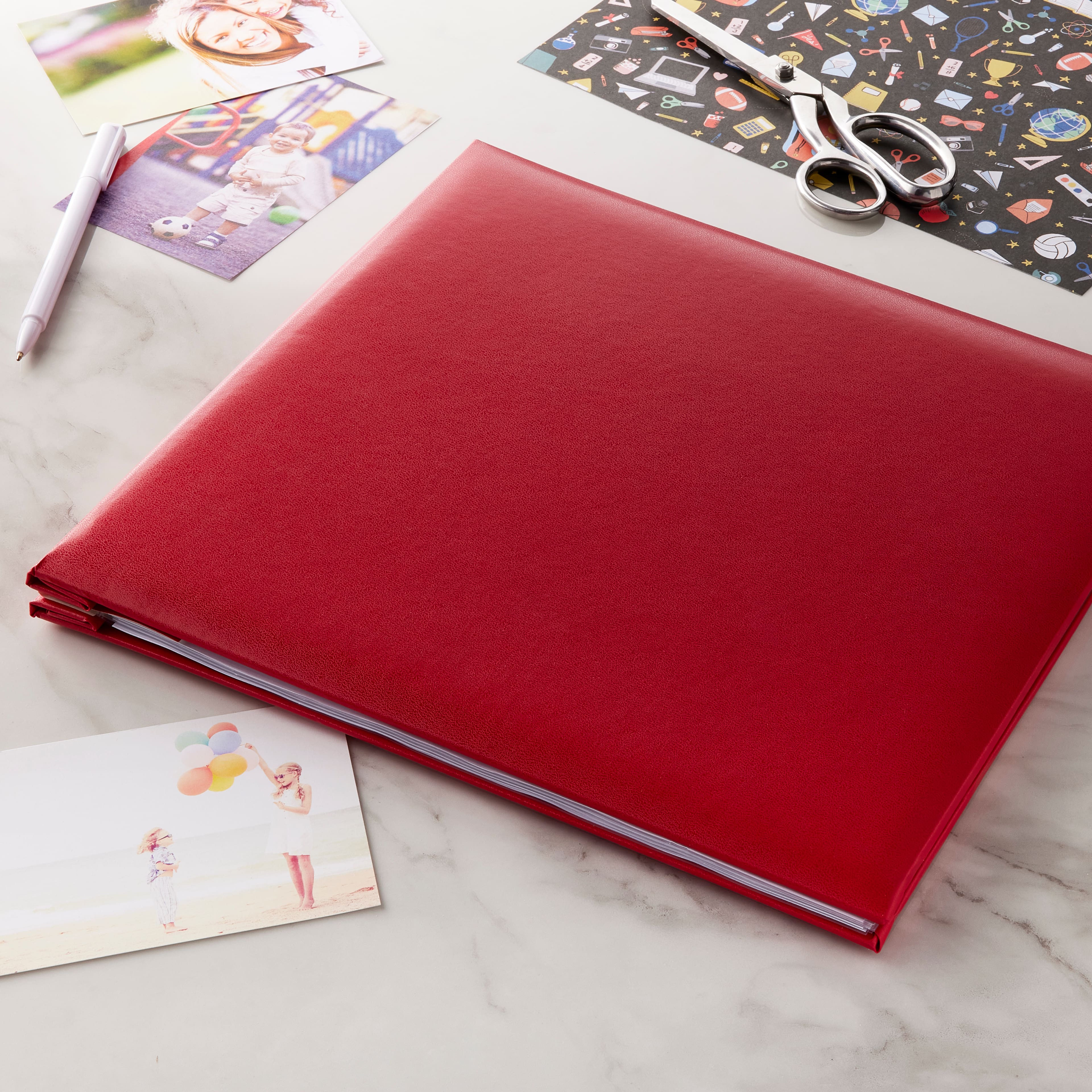 12 Pack: Vinyl Scrapbook Album by Recollections®, 12" x 12"