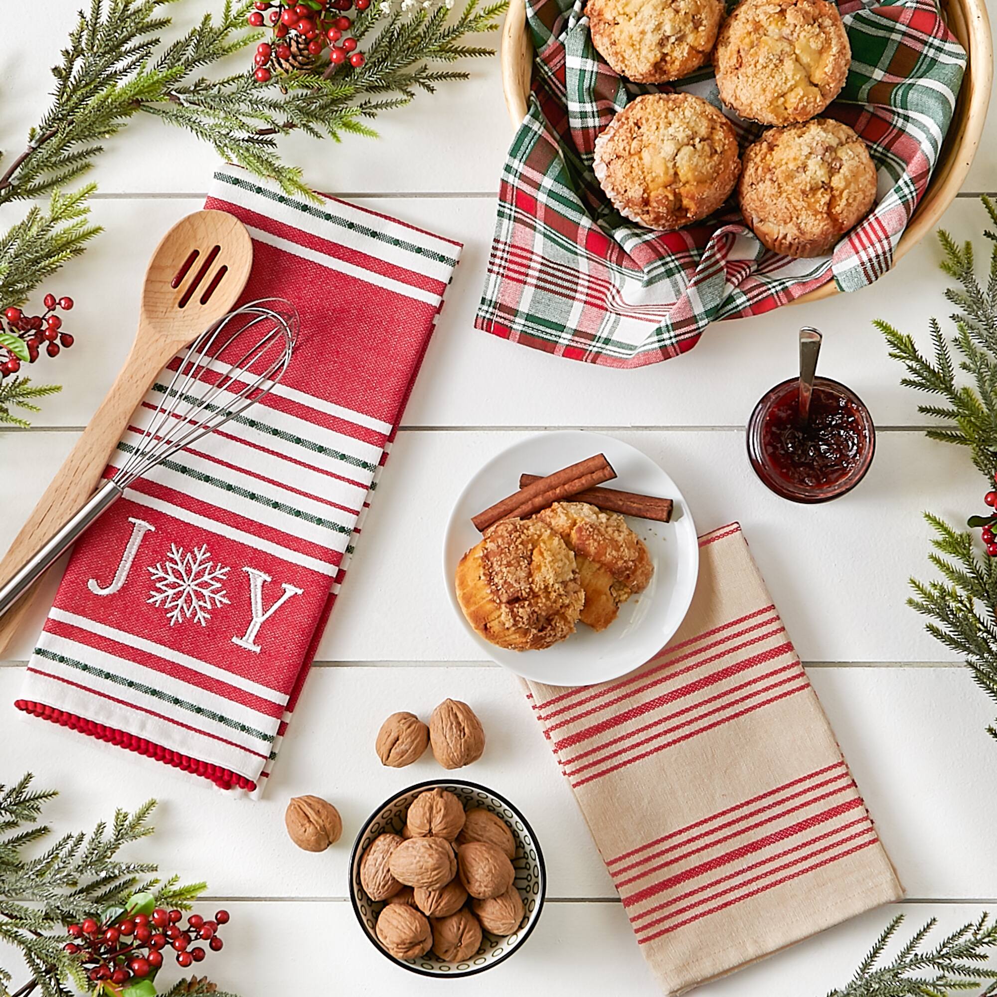 DII® Assorted Joy Snowflake Dishtowel Set