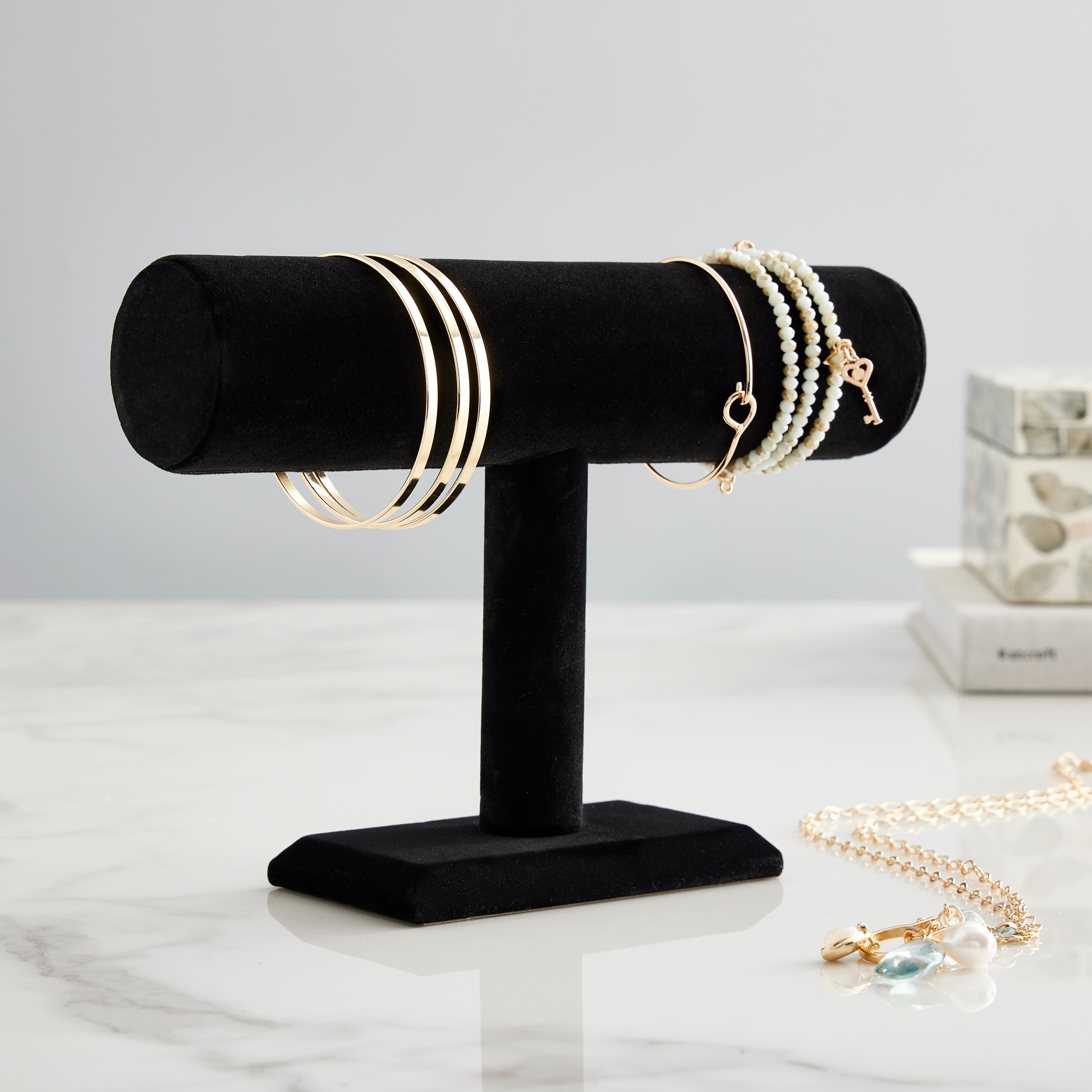 Socle en T en velours noir pour bijoux de Bead Landing
