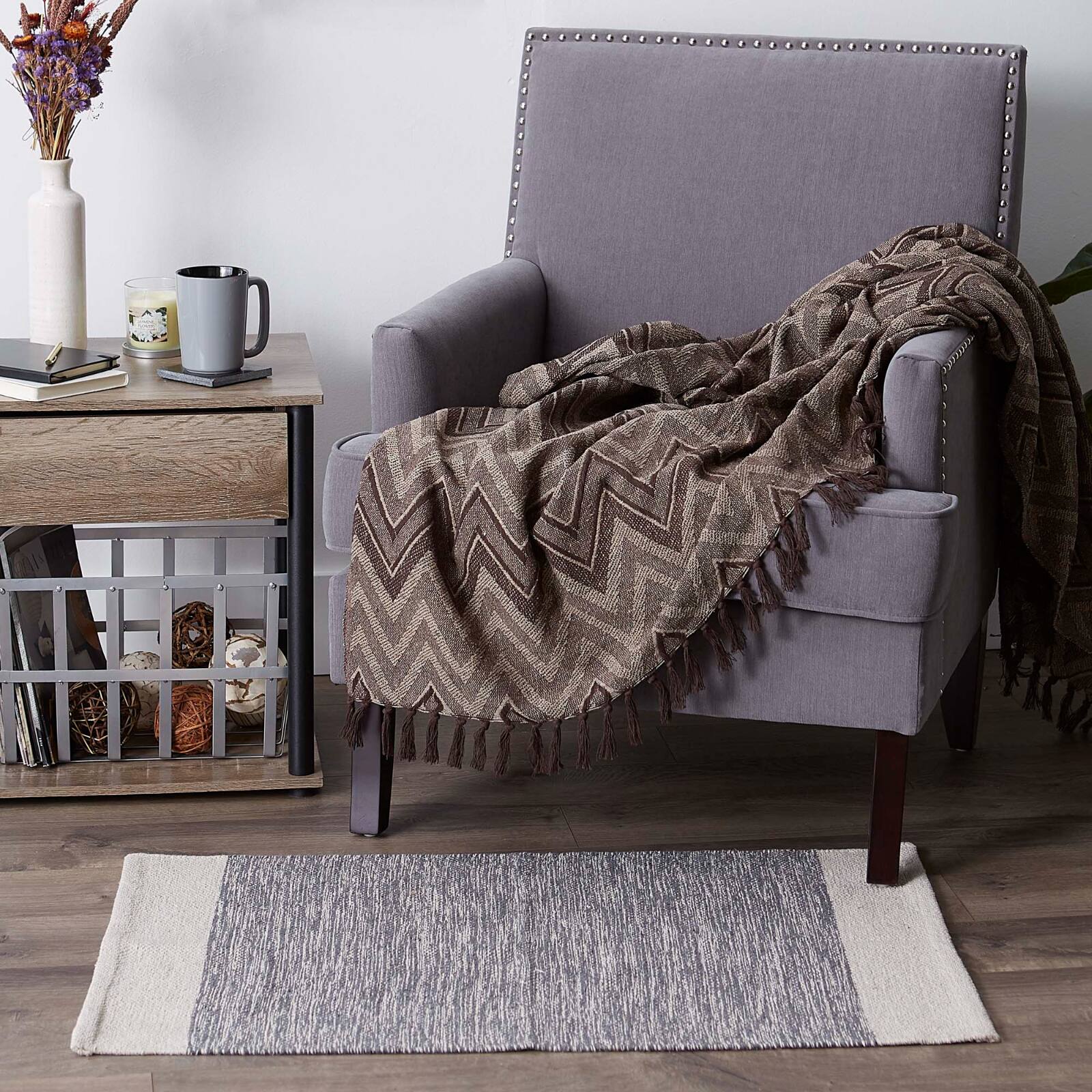 DII® Zig-Zag Chevron Throw