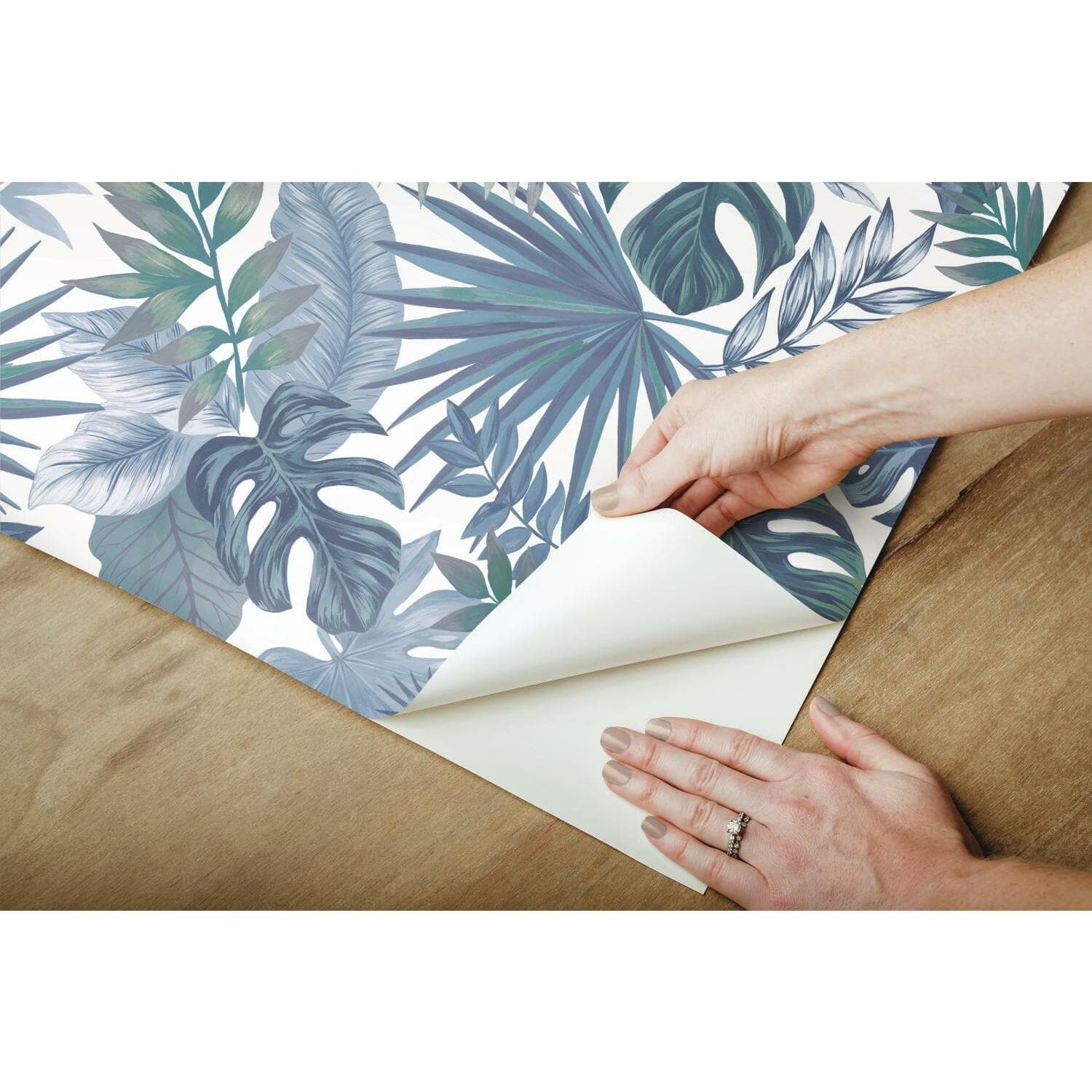 RoomMates Palm Frond Toss Peel & Stick Wallpaper