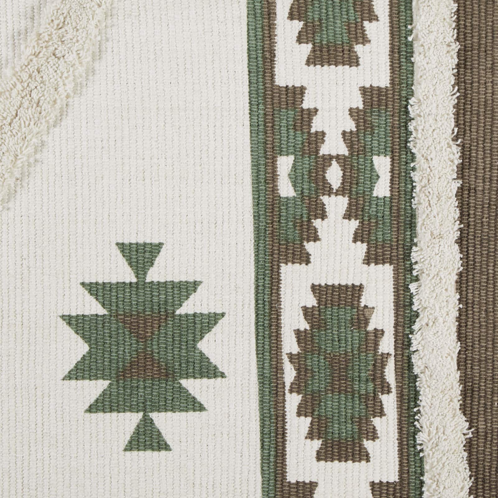 DII® Southwestern Textured Hand-Loomed Shag Rug