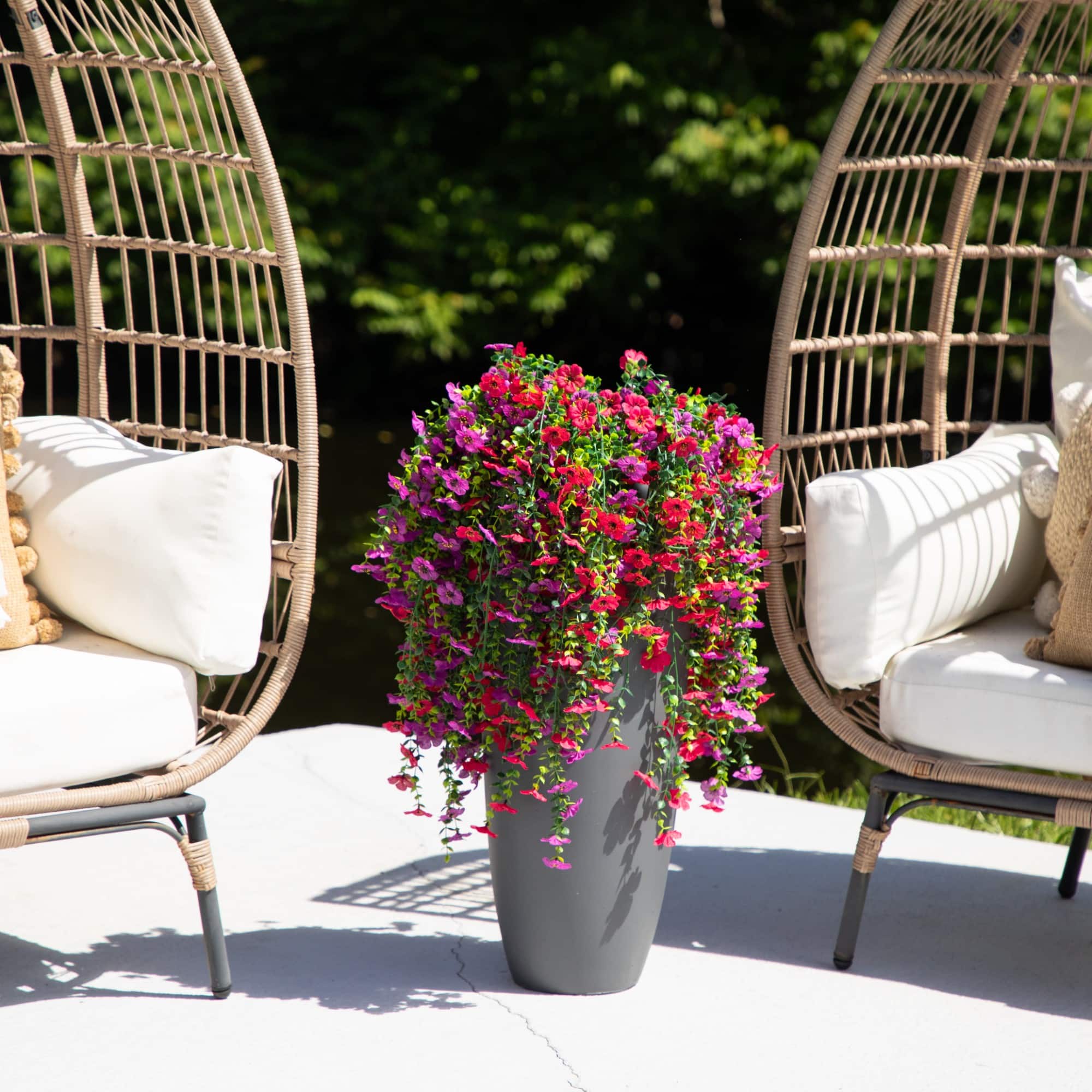 30" UV Resistant Artificial Daisy Hanging Bushes, 6ct.