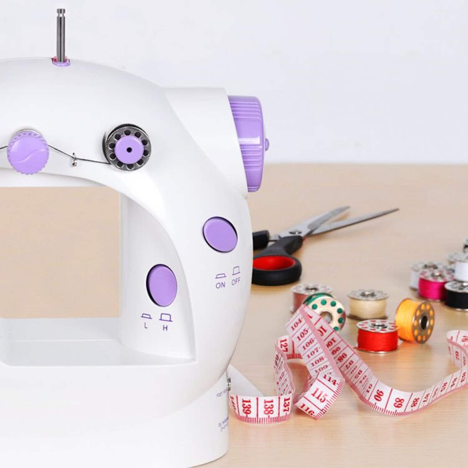 NEX™ Expansion Bobbins And Sewing Thread Set