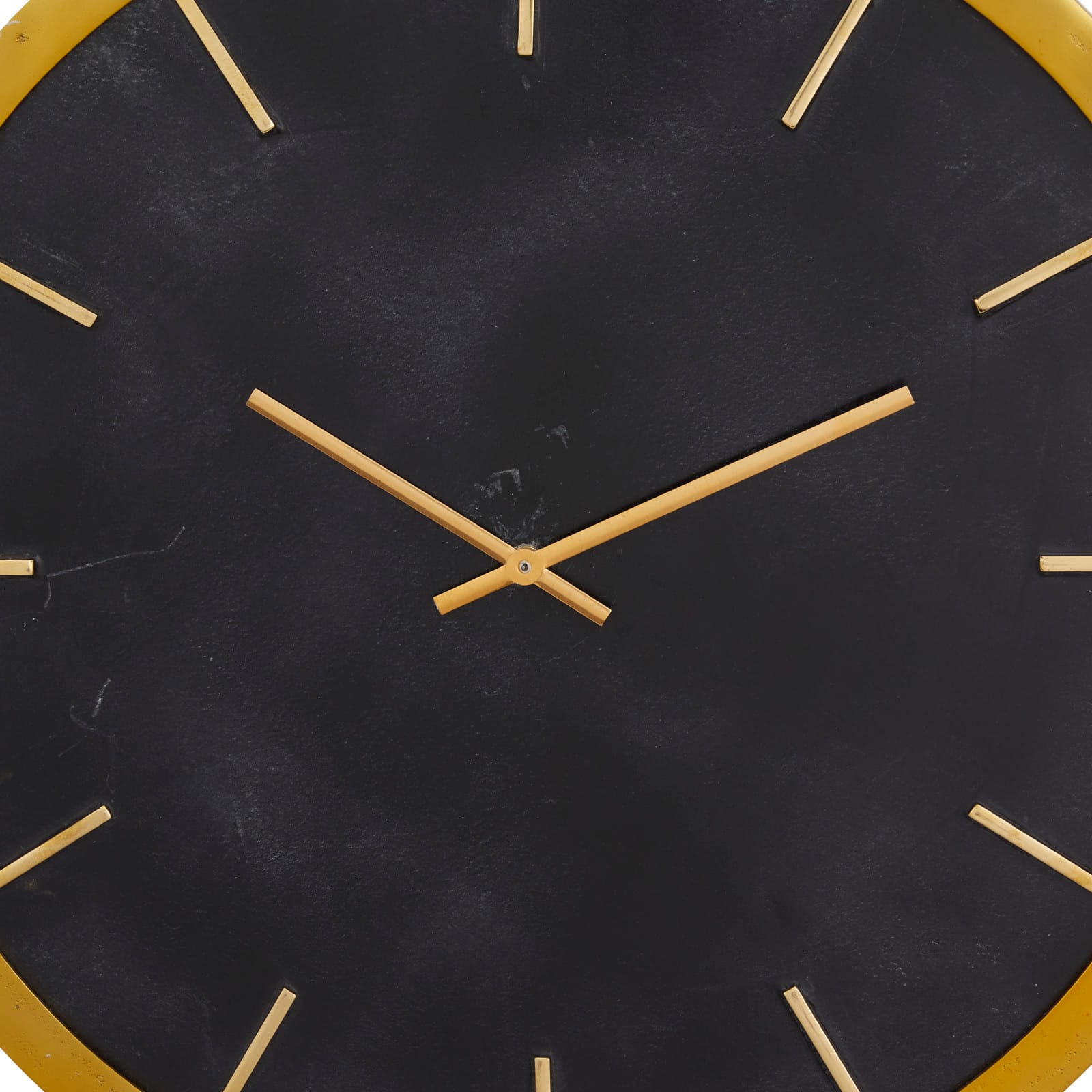 CosmoLiving by Cosmopolitan Glam Marble Wall Clock