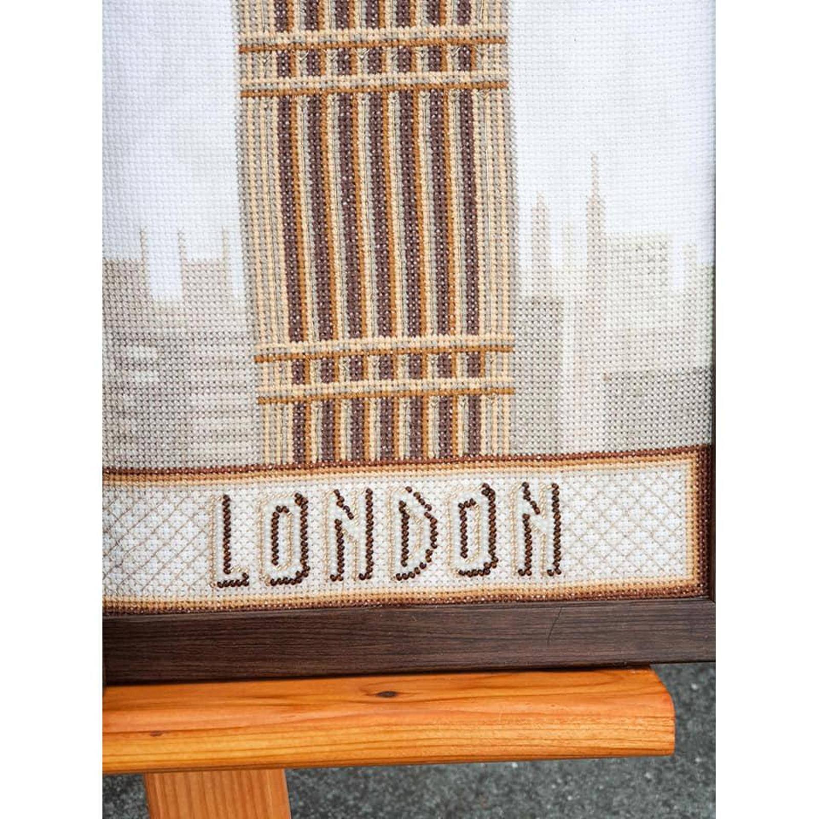 Charivna Mit Mixed Technique London Stitch Kit