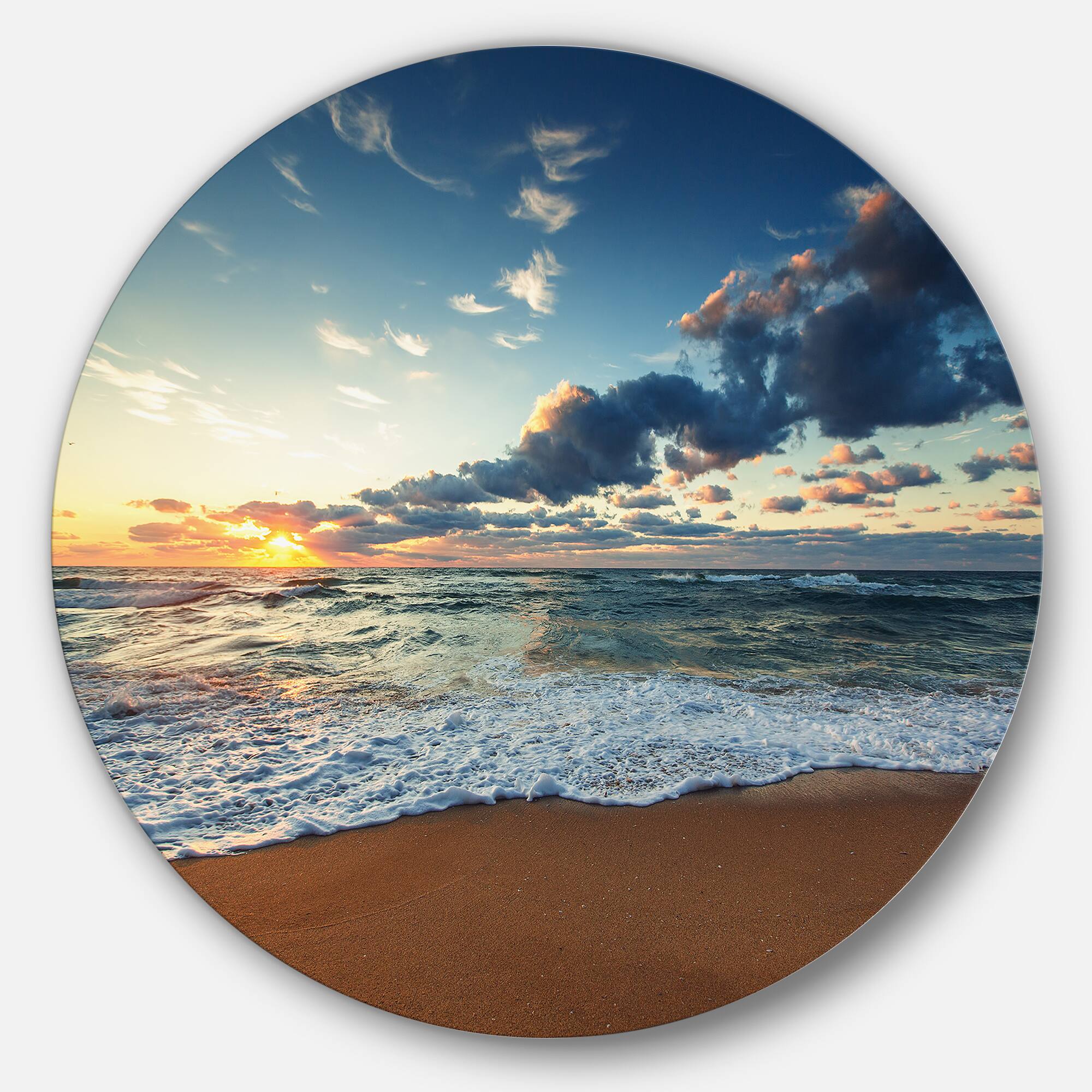 Designart - Sunrise and Glowing Waves in Ocean' Seascape Metal Circle Wall Art
