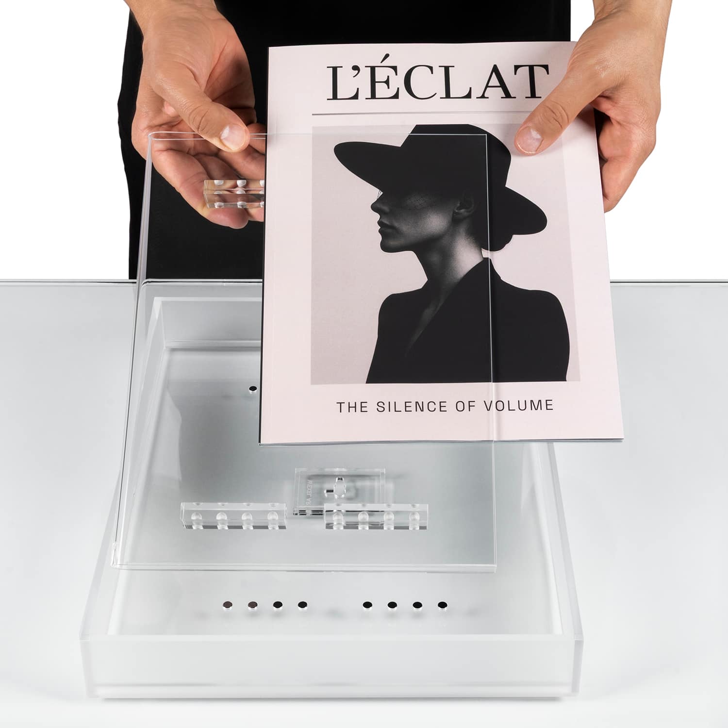 Wexel Art 8.5" x 11" Magazine Float Frame for Booklets