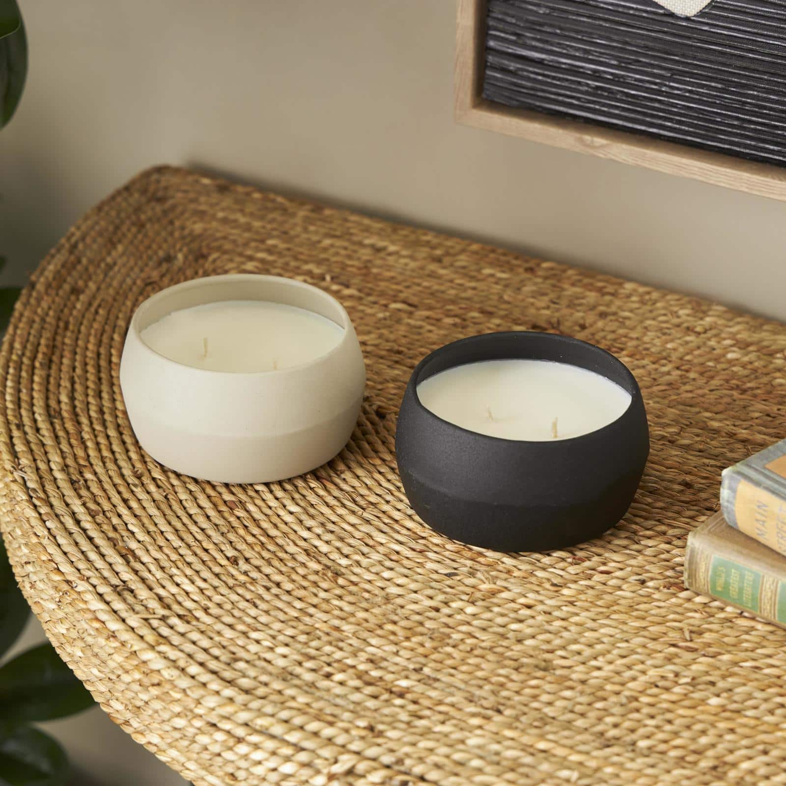 Black & White Apple Cinnamon & Creamy Vanilla Swirl Scented Textured Metal Candle Set