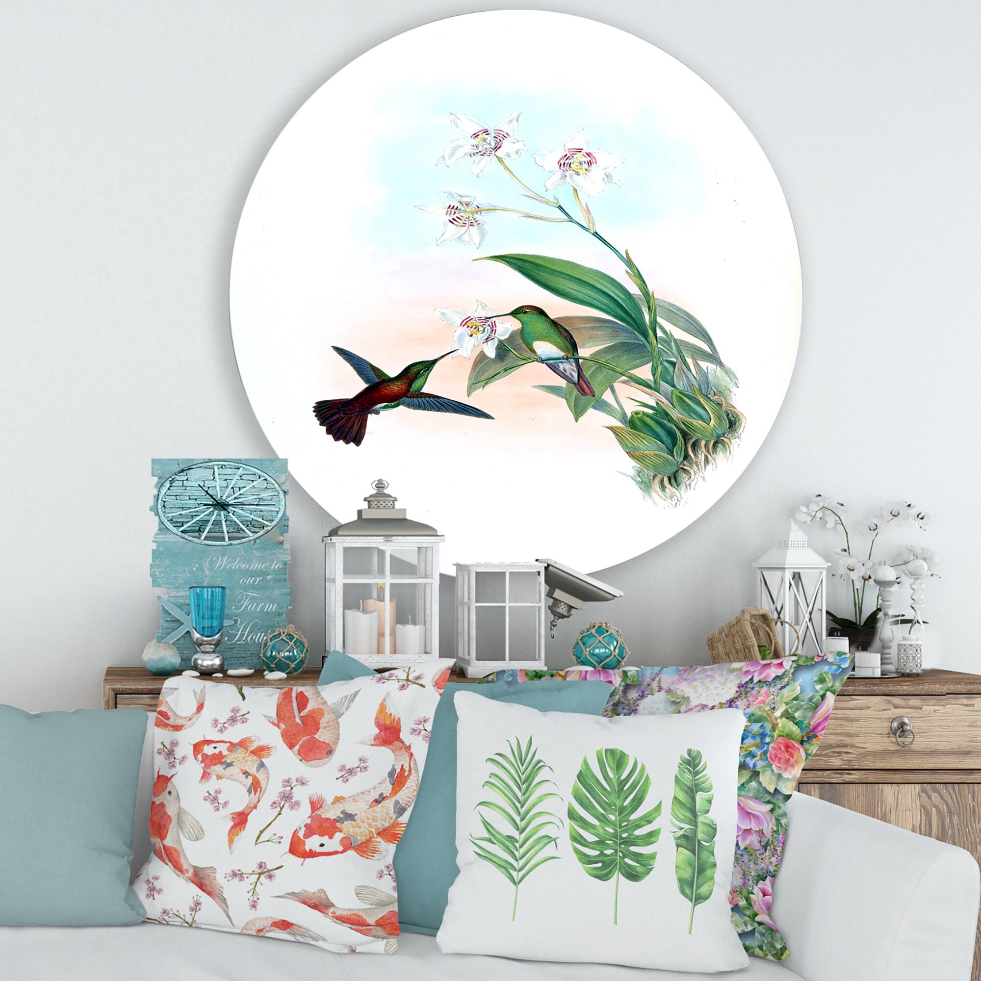 Designart - Vintage Hummingbird Flying To A Flower - Traditional Metal Circle Wall Art