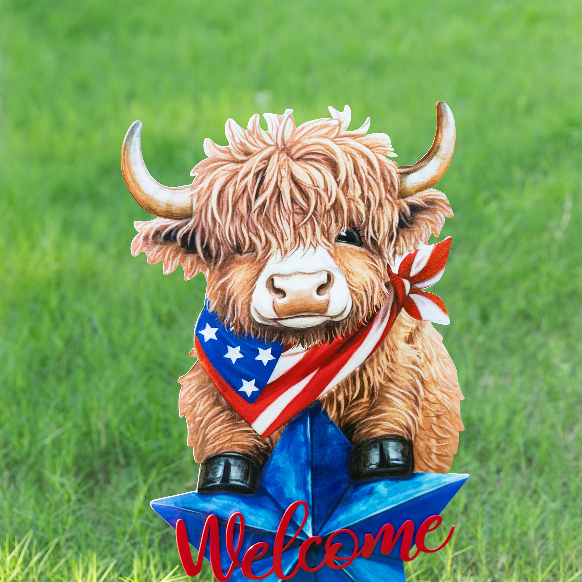 Glitzhome® 30" Patriotic Americana 2-in-1 Metal Highland Cow Garden Yard Stake & Wall Decor