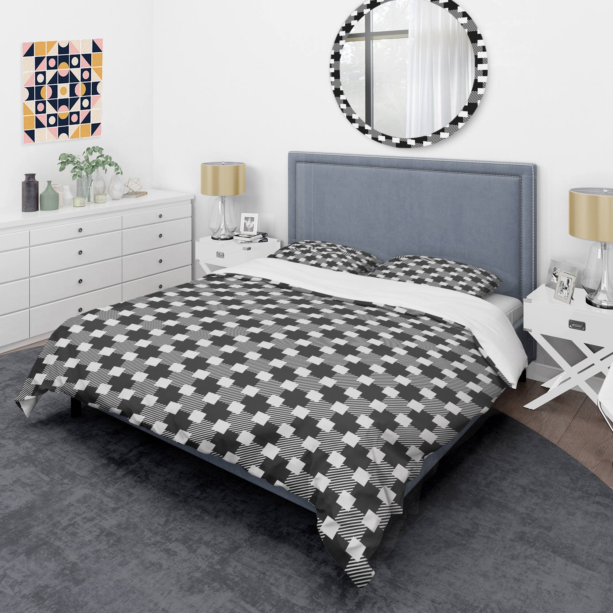 Designart 'Geometric Monochrome Pattern II' Mid-Century Duvet Cover Set