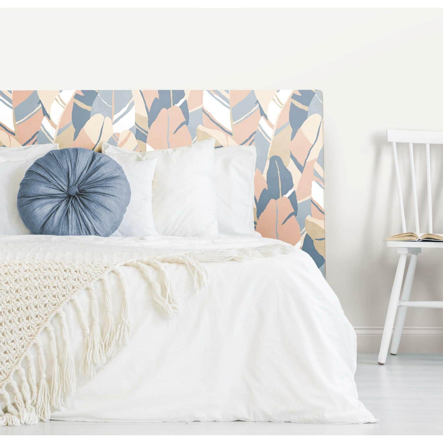 RoomMates Hearts of Palm Peel & Stick Wallpaper
