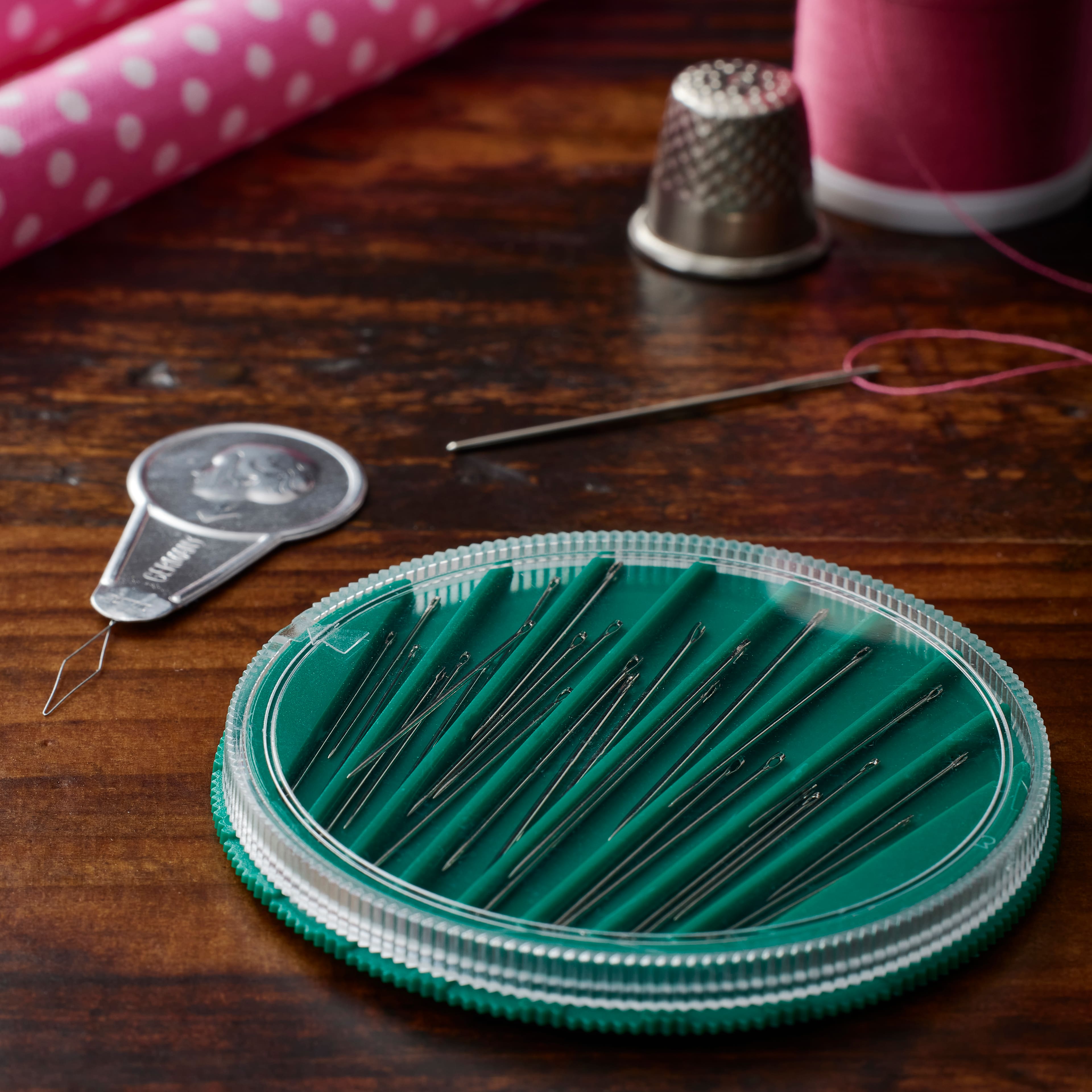18 Packs: 30 ct. (540 total) Quilter's Needles by Loops & Threads™