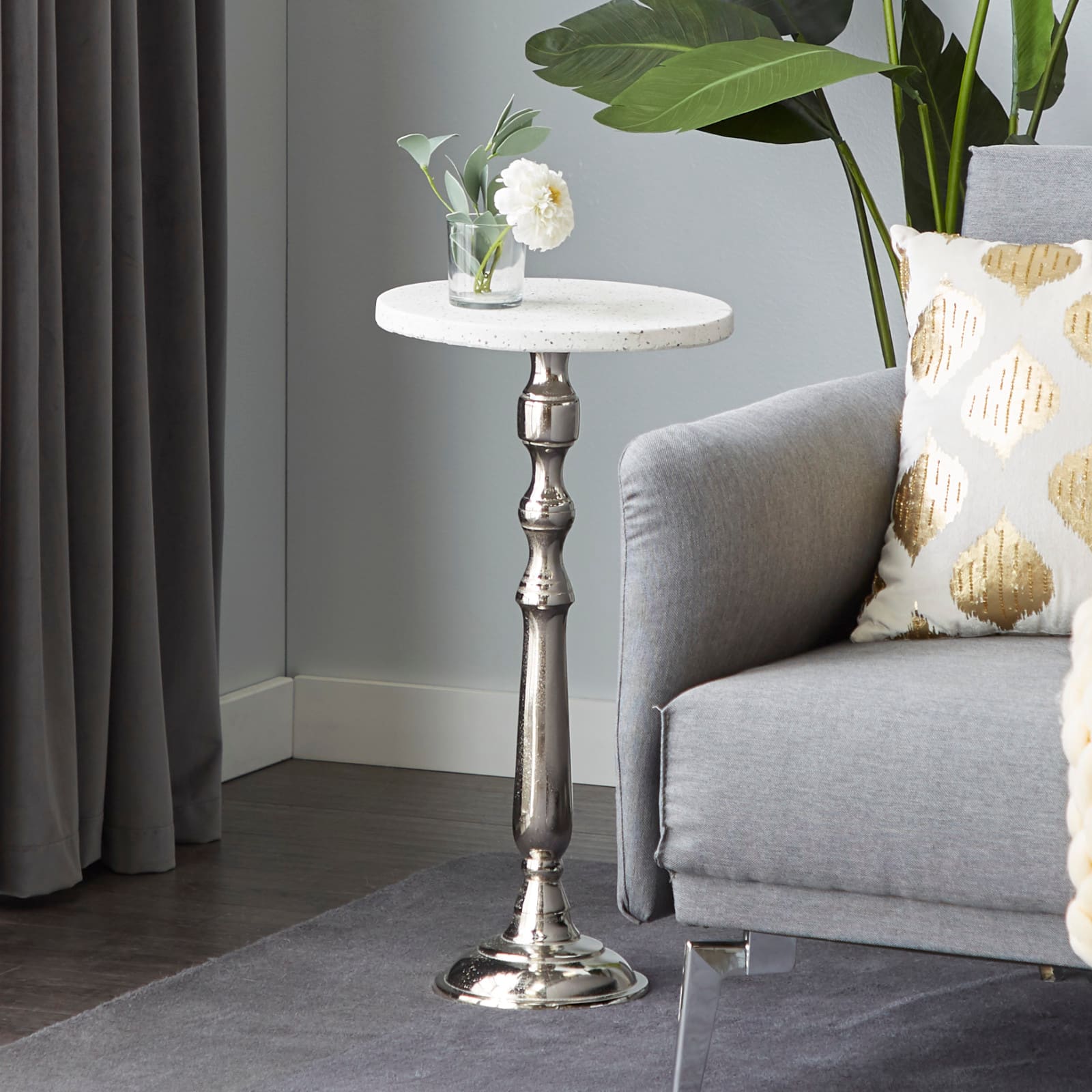 25" Silver Traditional Terrazzo Accent Table