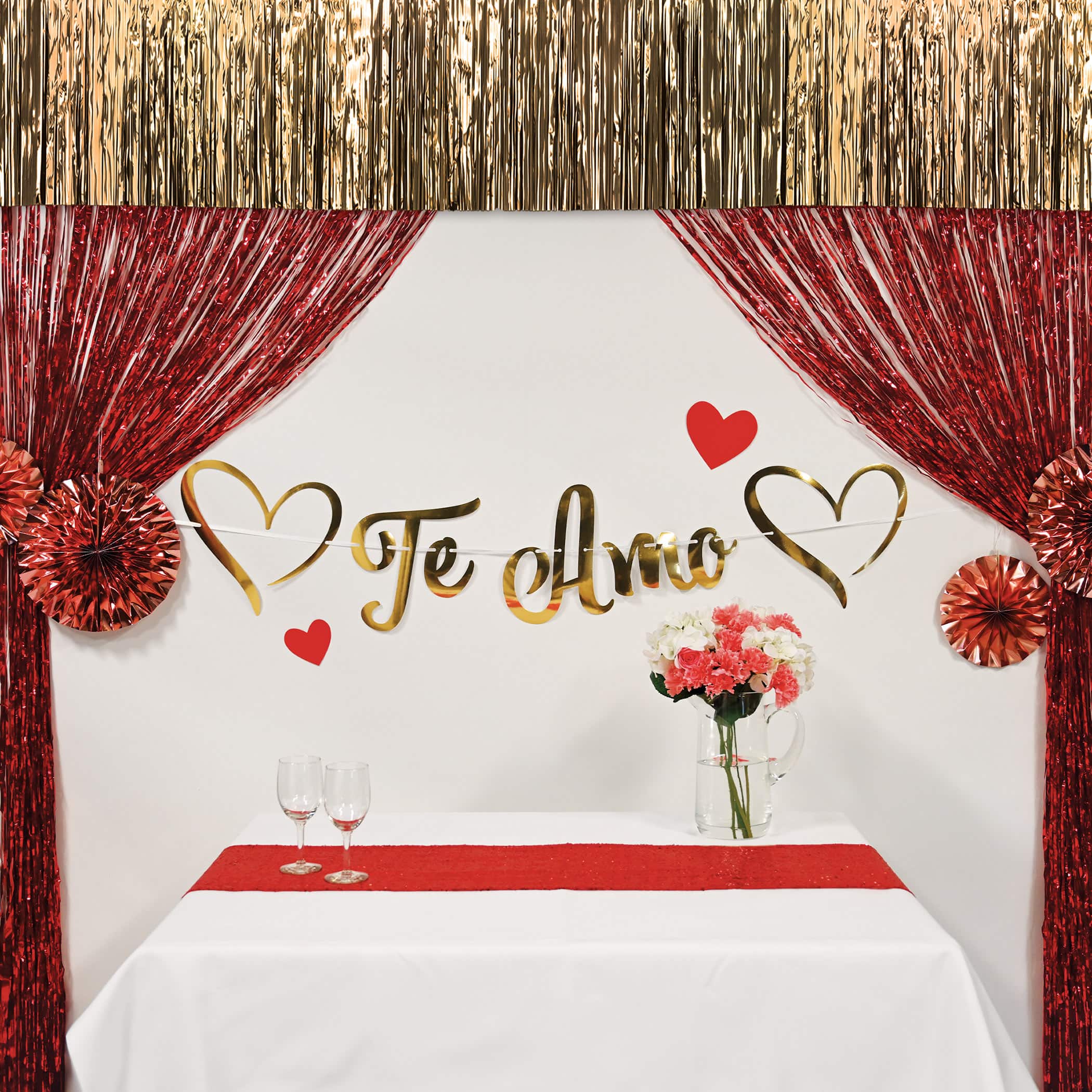 Beistle 5.25ft. Gold Foil Te Amo Streamers, 2ct.