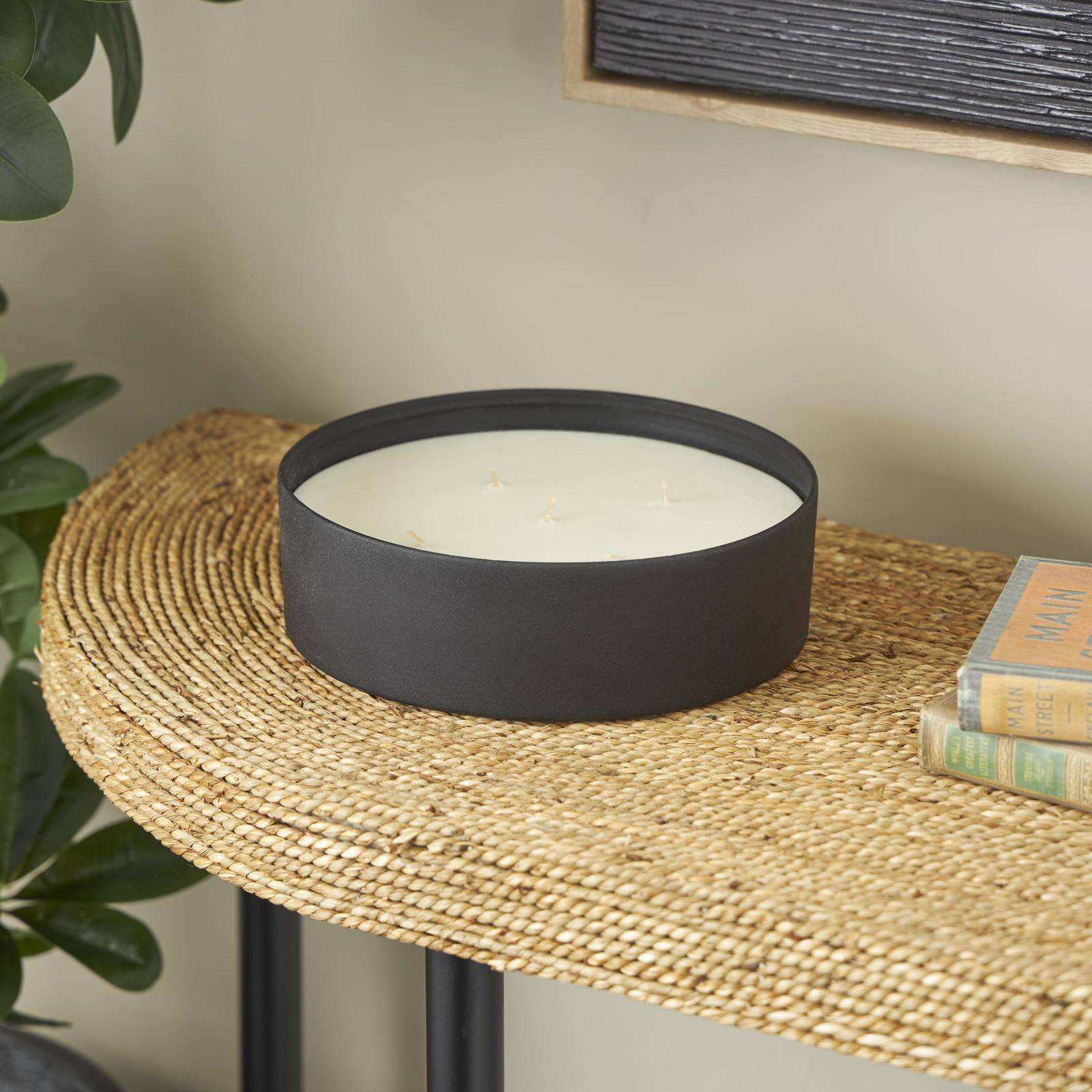 Ivory and Iris 59oz. Black 5 Wick Creamy Vanilla Swirl Scented Textured Metal Candle with White Wax