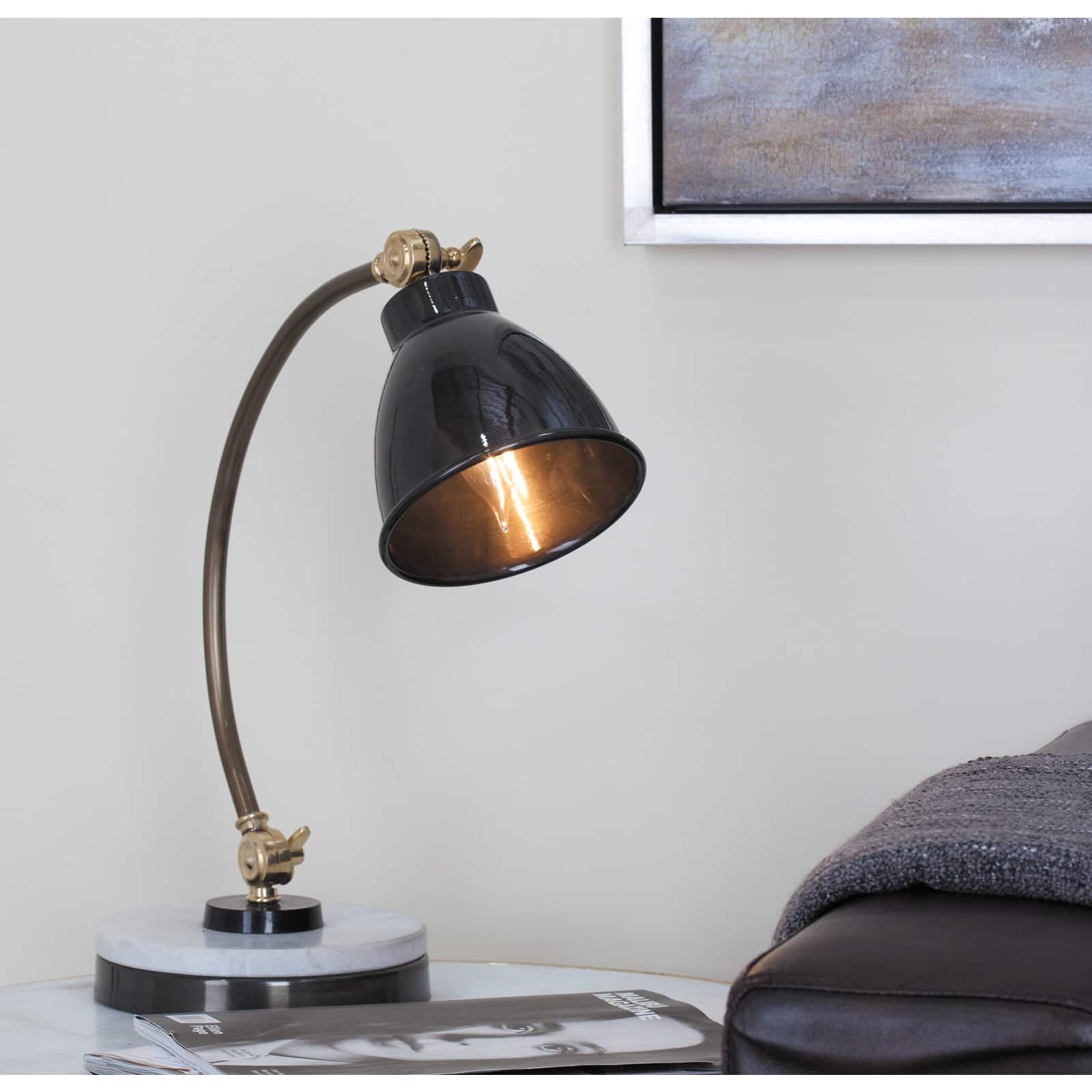 Black Metal Traditional Desk Lamp, 19" x 7" x 12"