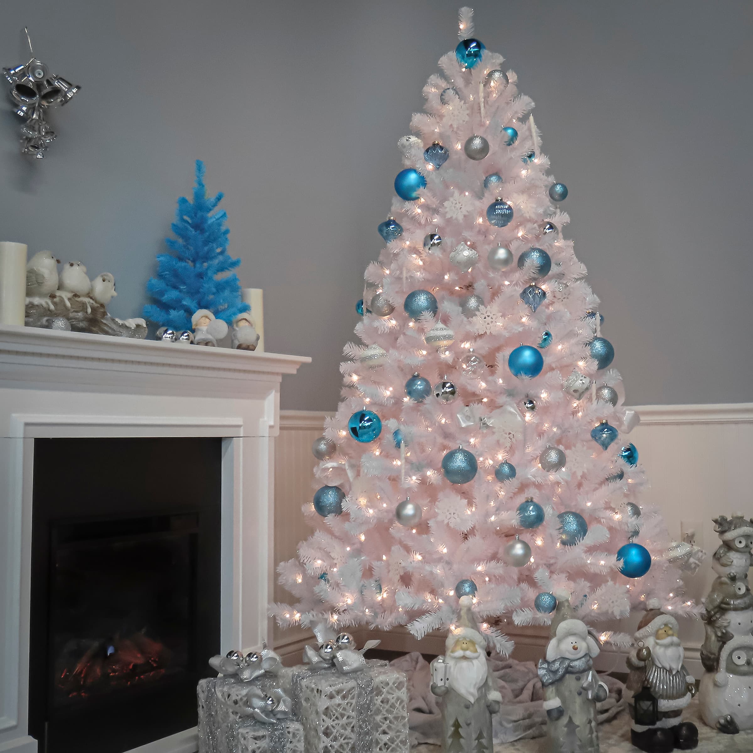 7.5ft. Pre-Lit North Valley™ White Spruce with Glitter Artificial Christmas Tree, Clear Lights