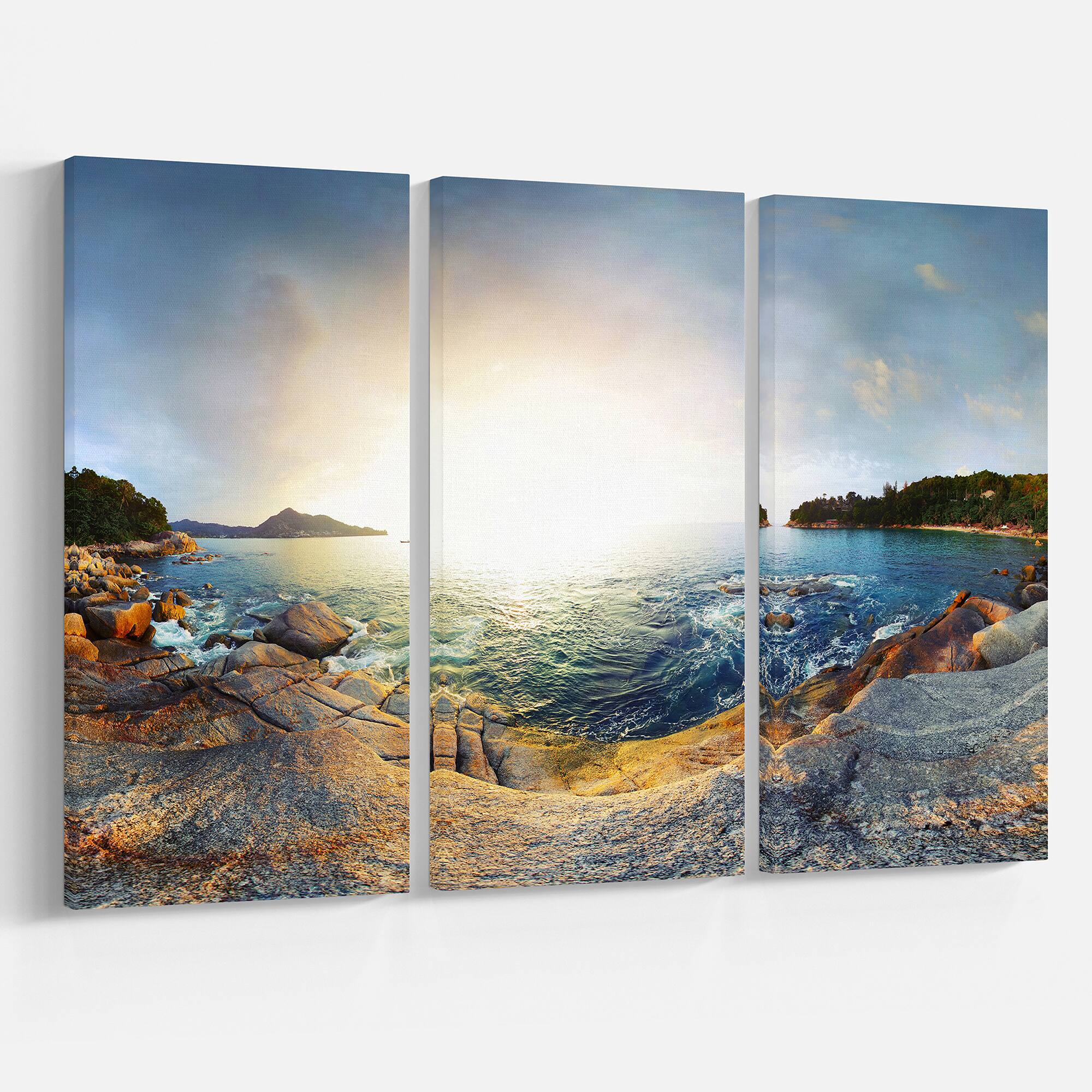 Designart - Rocky Coast in Andaman Sea