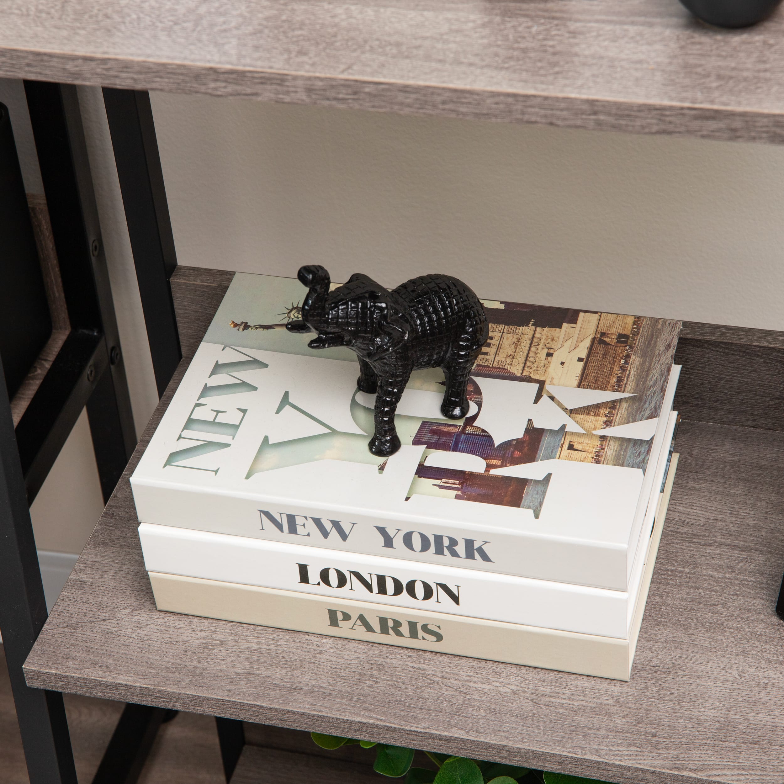 Mind Reader Lucky Wealth Elephant Figurine