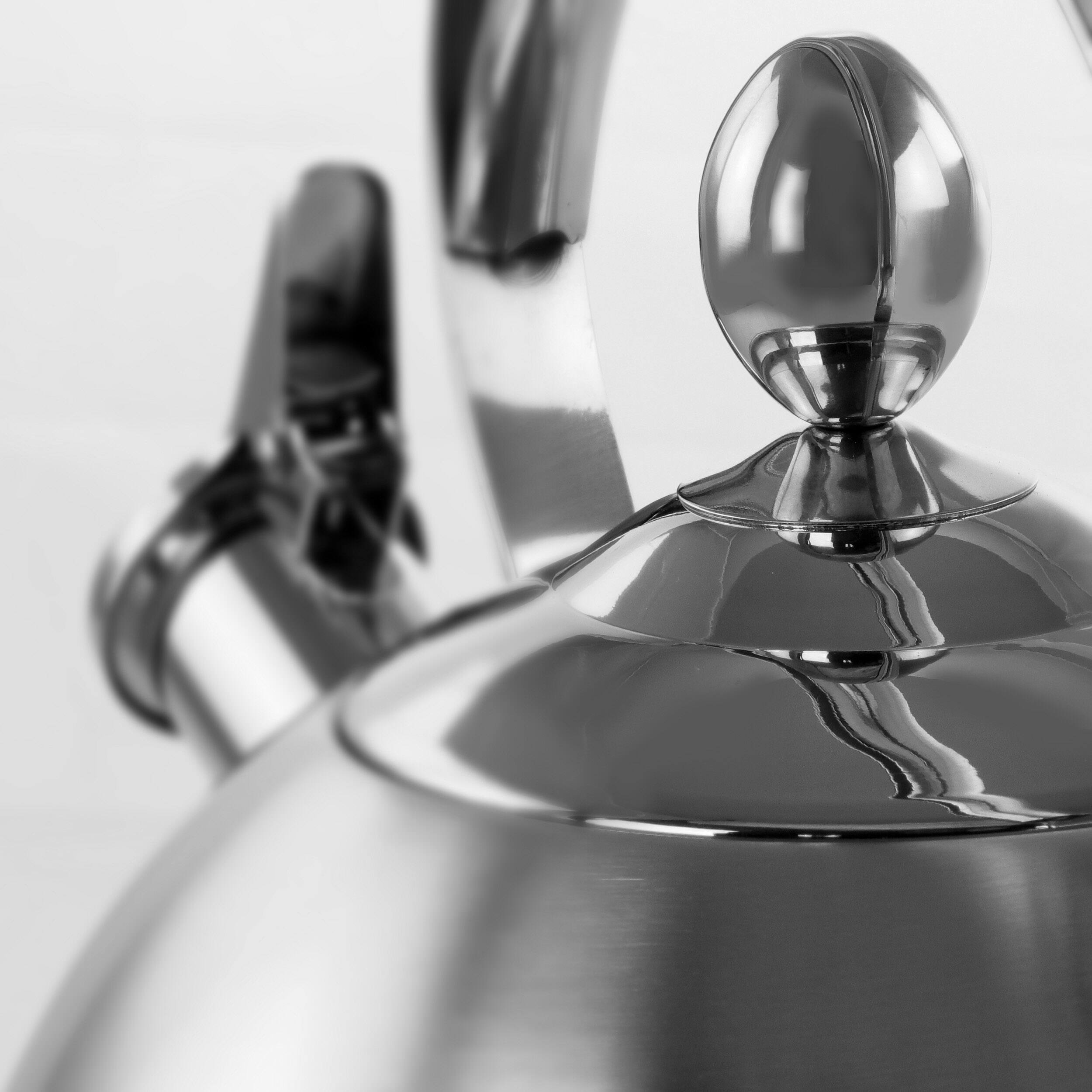 MegaChef 2.8 Liter Brushed Silver Round Stovetop Whistling Kettle