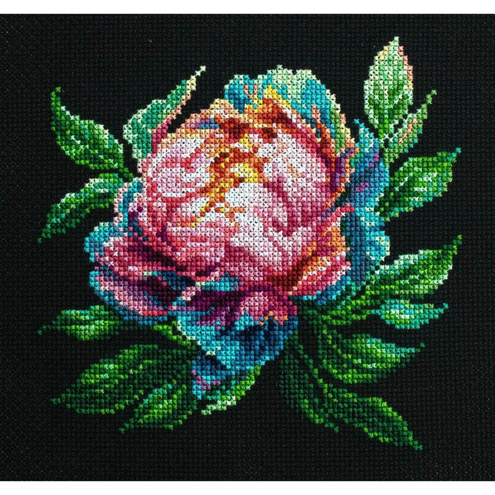 Luca-S Abalone Pearl Peony Counted Cross Stitch Kit with Display Hoop