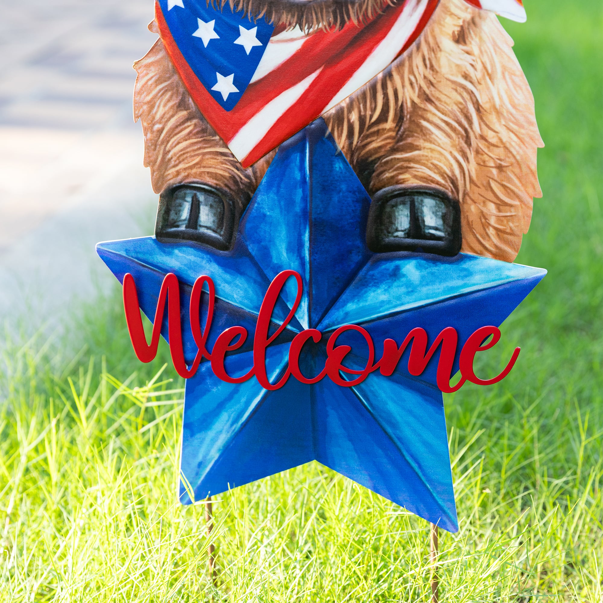 Glitzhome® 30" Patriotic Americana 2-in-1 Metal Highland Cow Garden Yard Stake & Wall Decor