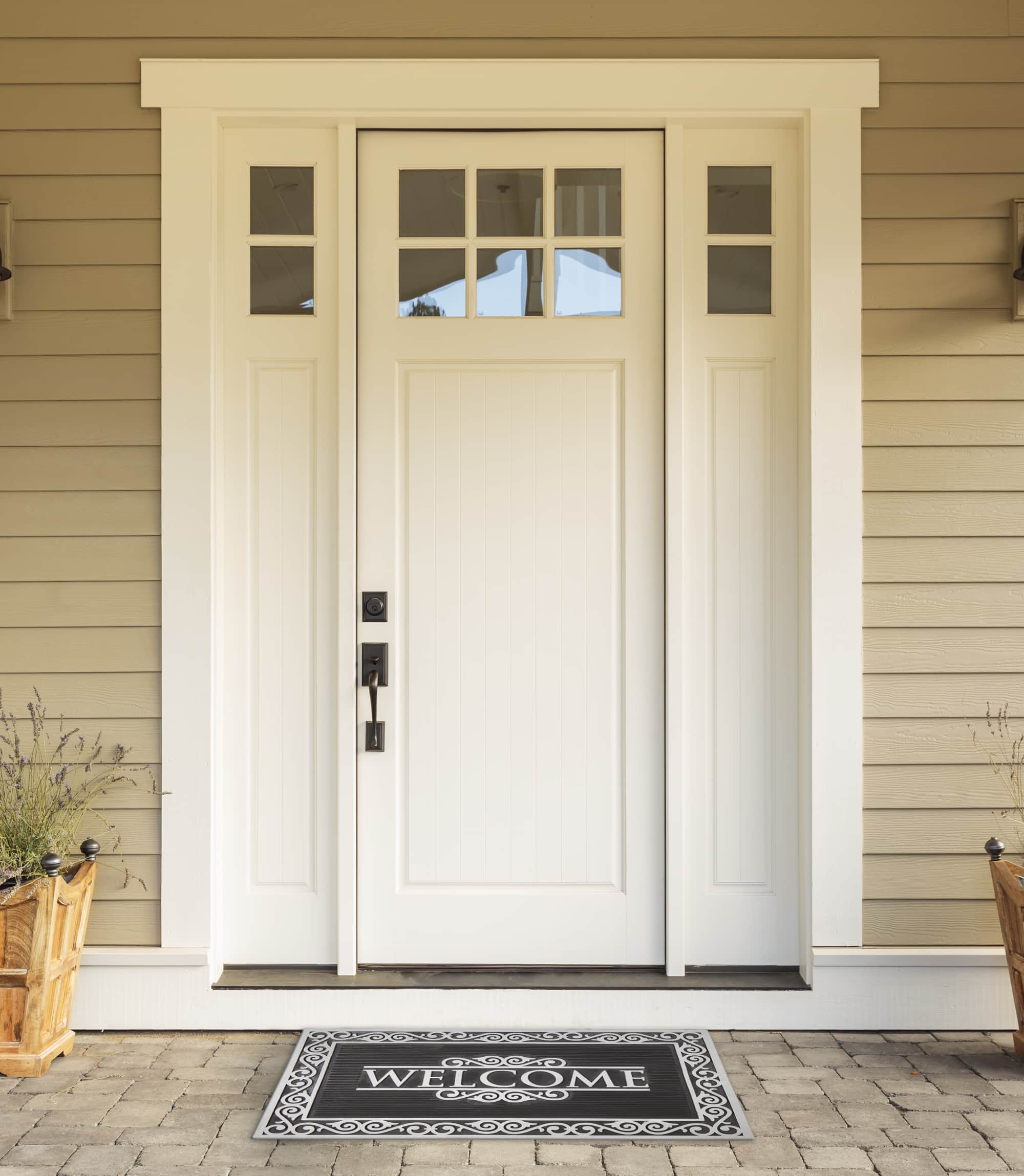 DII® Silver Scroll Border Welcome Rubber Doormat