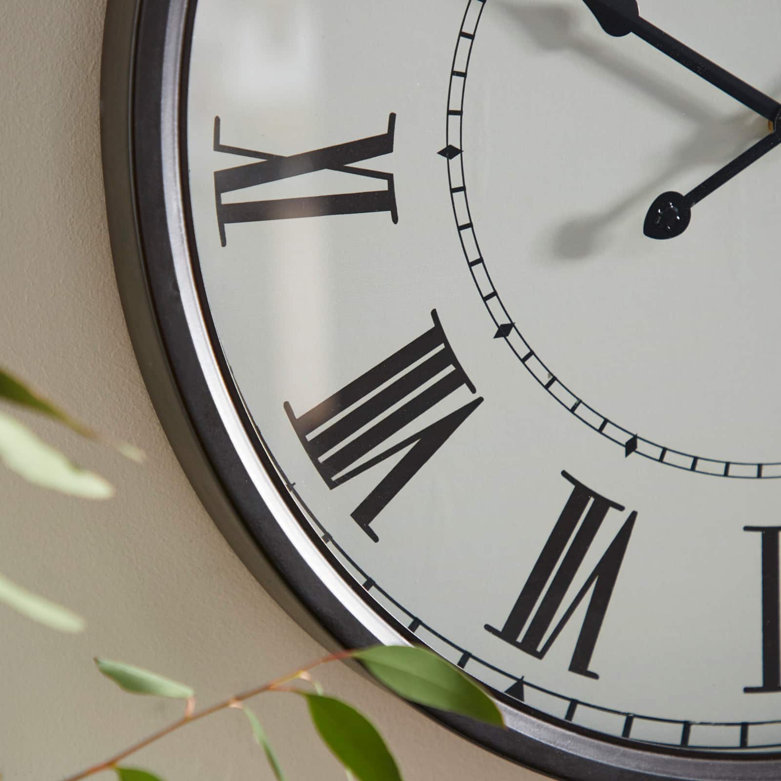 White Traditional Metal Wall Clock