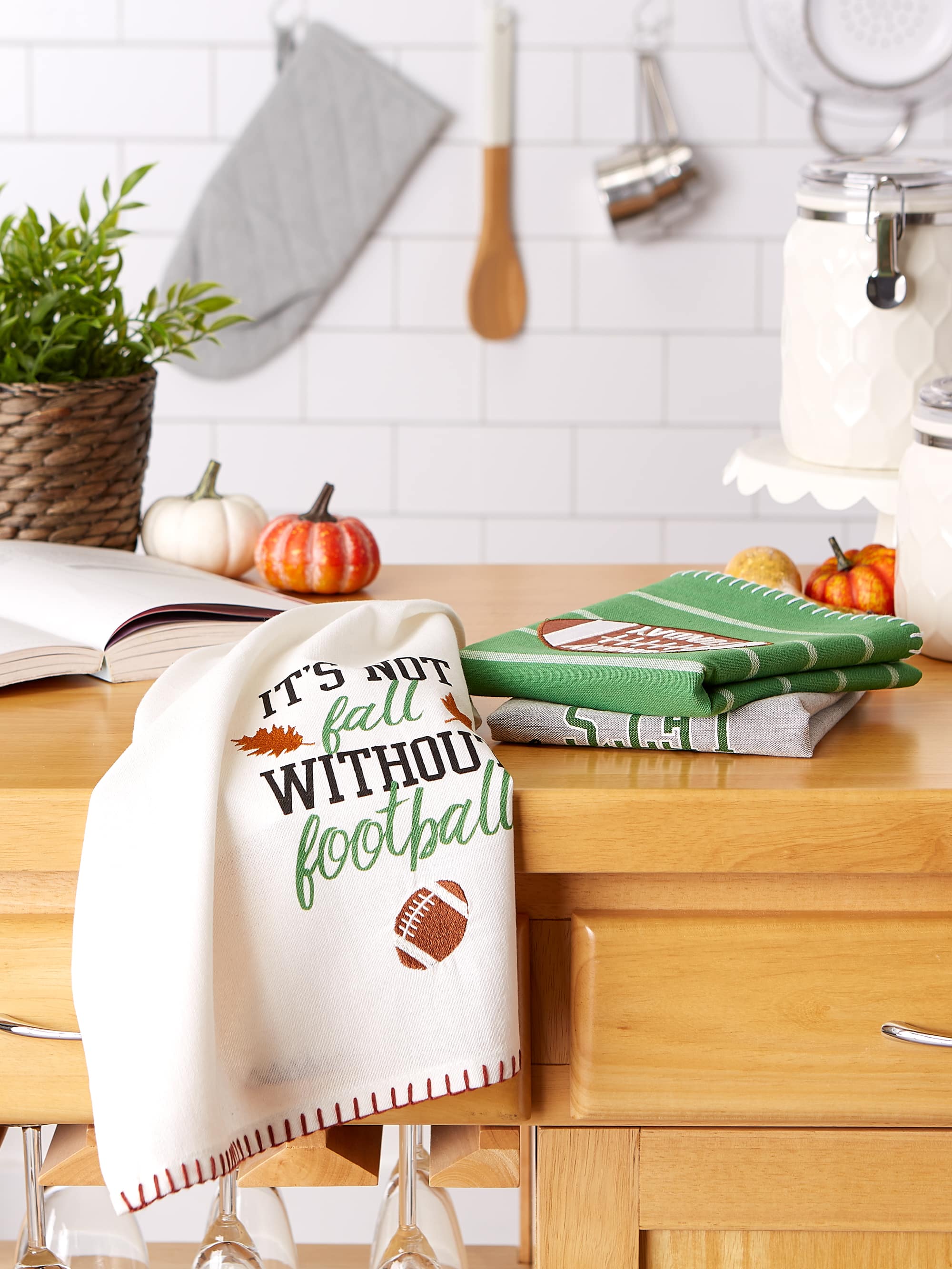 DII® Sunday Football Dishtowels Set