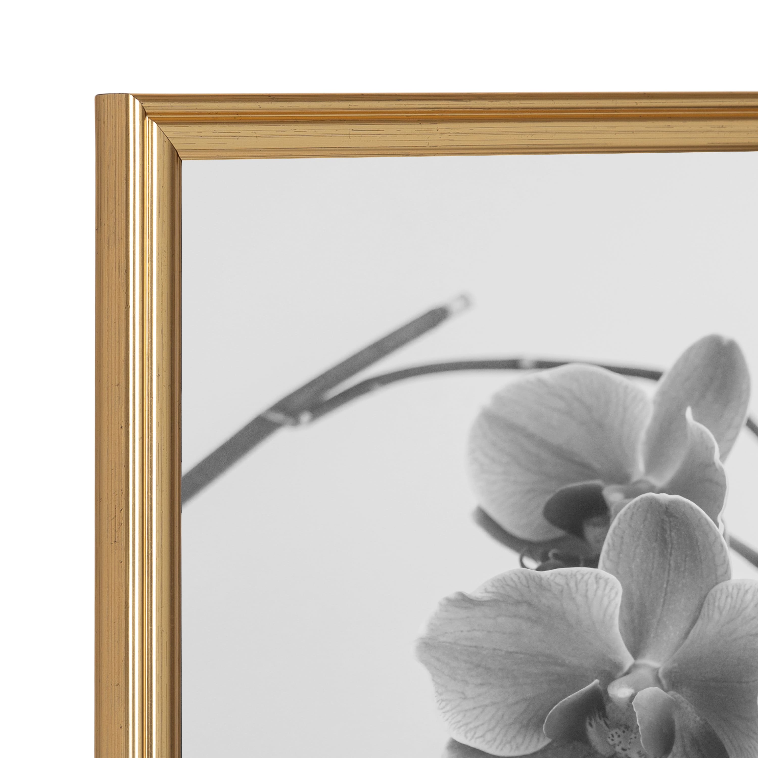 Kate and Laurel Adlynn 18" x 24" Plastic Poster Frame
