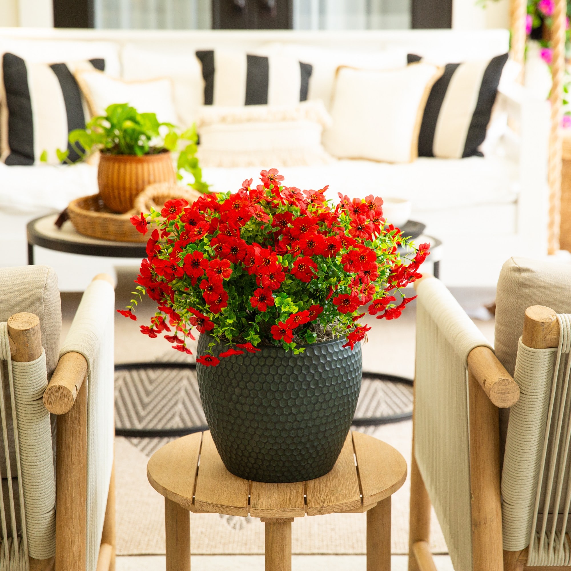 13" UV Resistant Artificial Daisy Bushes, 12ct.