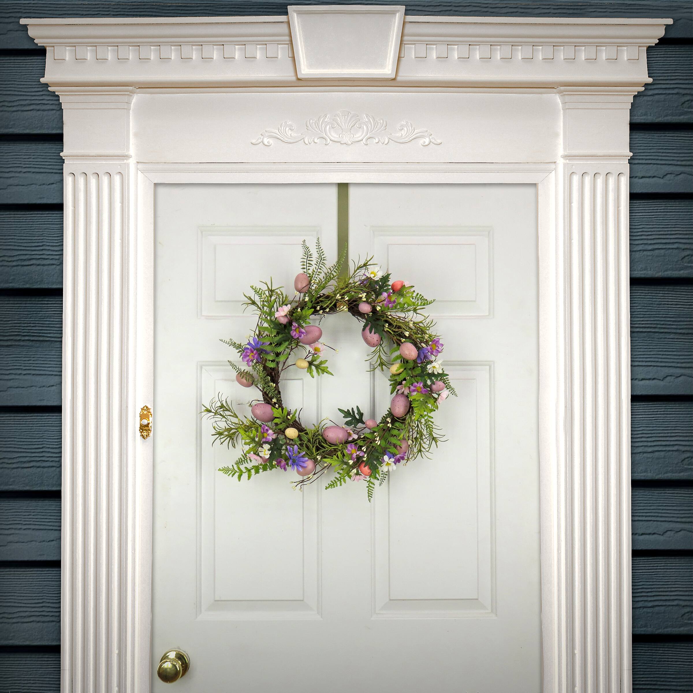 22" Pink Eggs, Flowers & Ferns Wreath