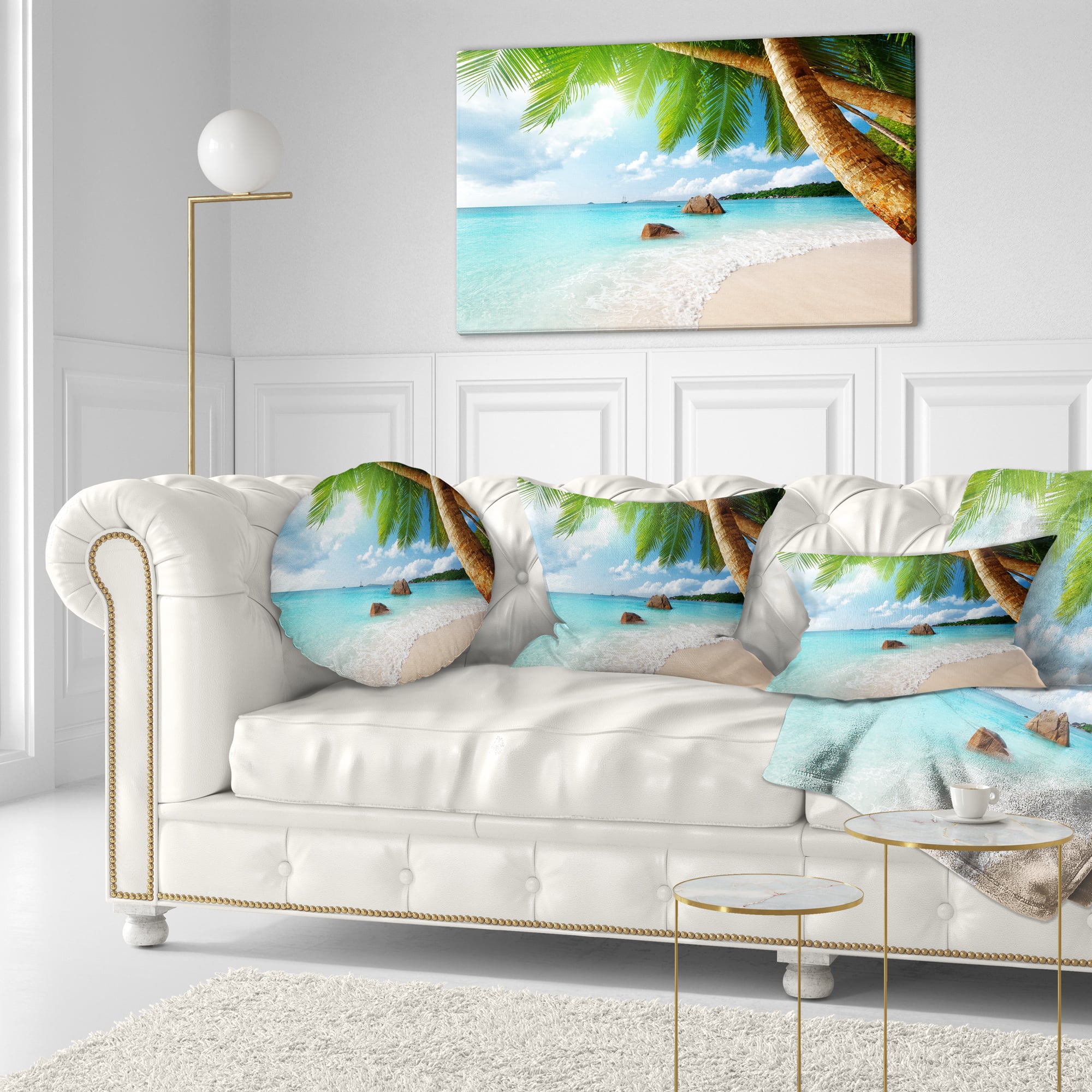 Designart - Praslin Island Seychelles Beach - Seashore Photo Canvas Print