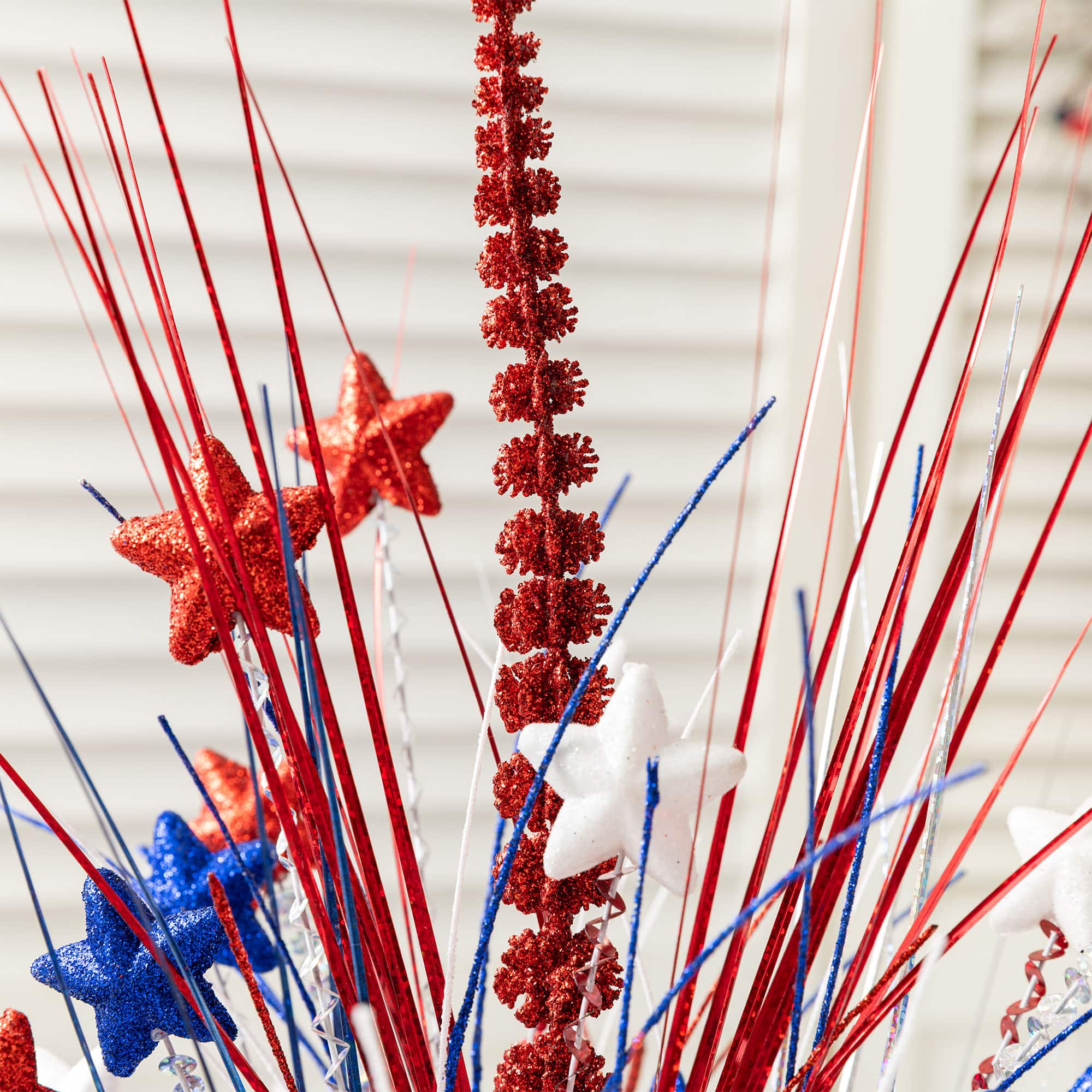 Glitzhome® 21" Patriotic Americana Stars and Heather Table Tree