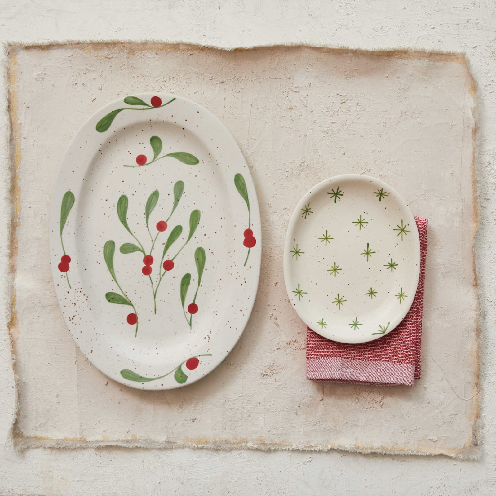 Hello Honey® 18" Hand-Painted Speckled Stoneware Platter with Holly Leaves & Berries