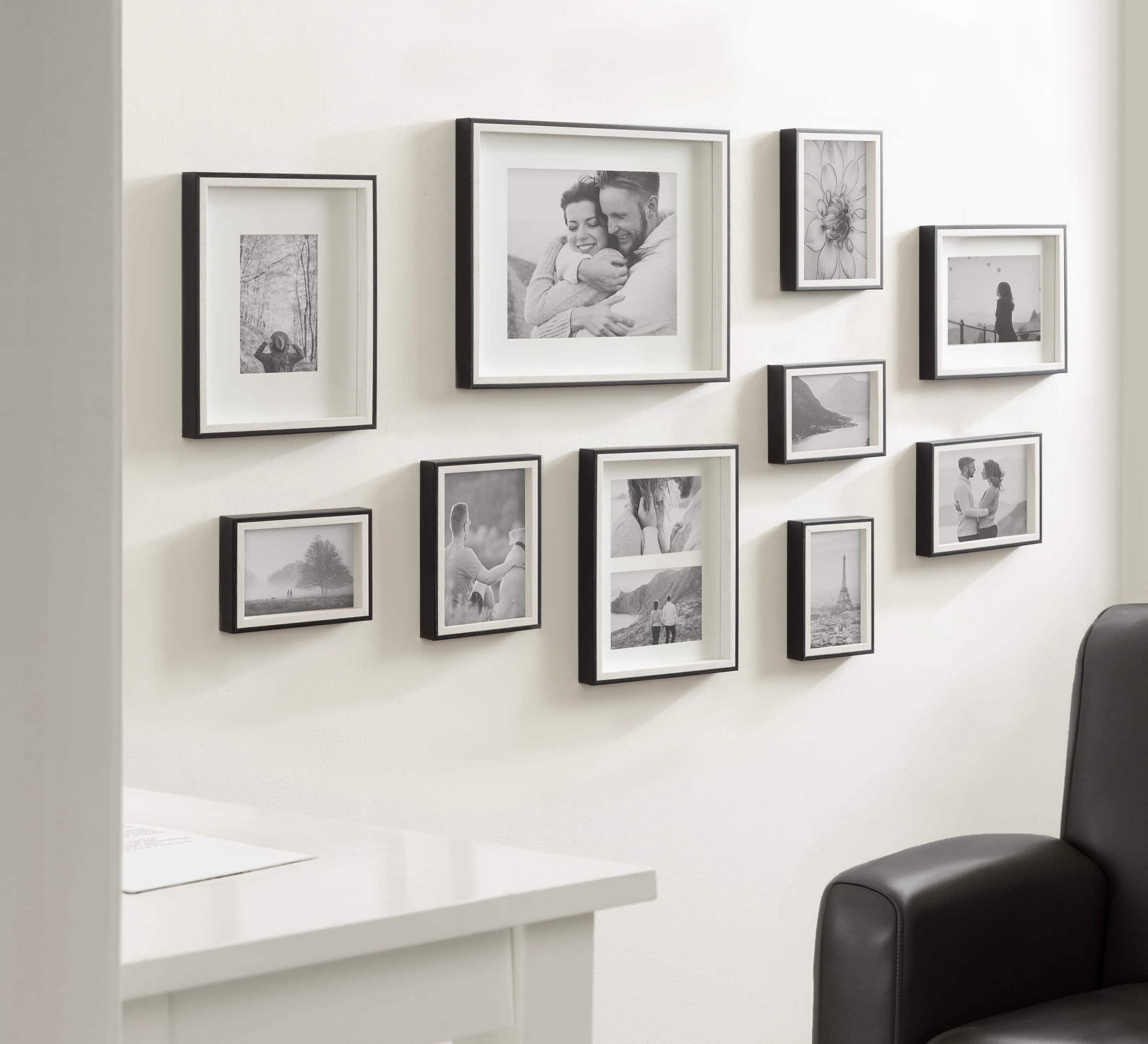 Kate and Laurel Gibson Wall Photo Frames Set