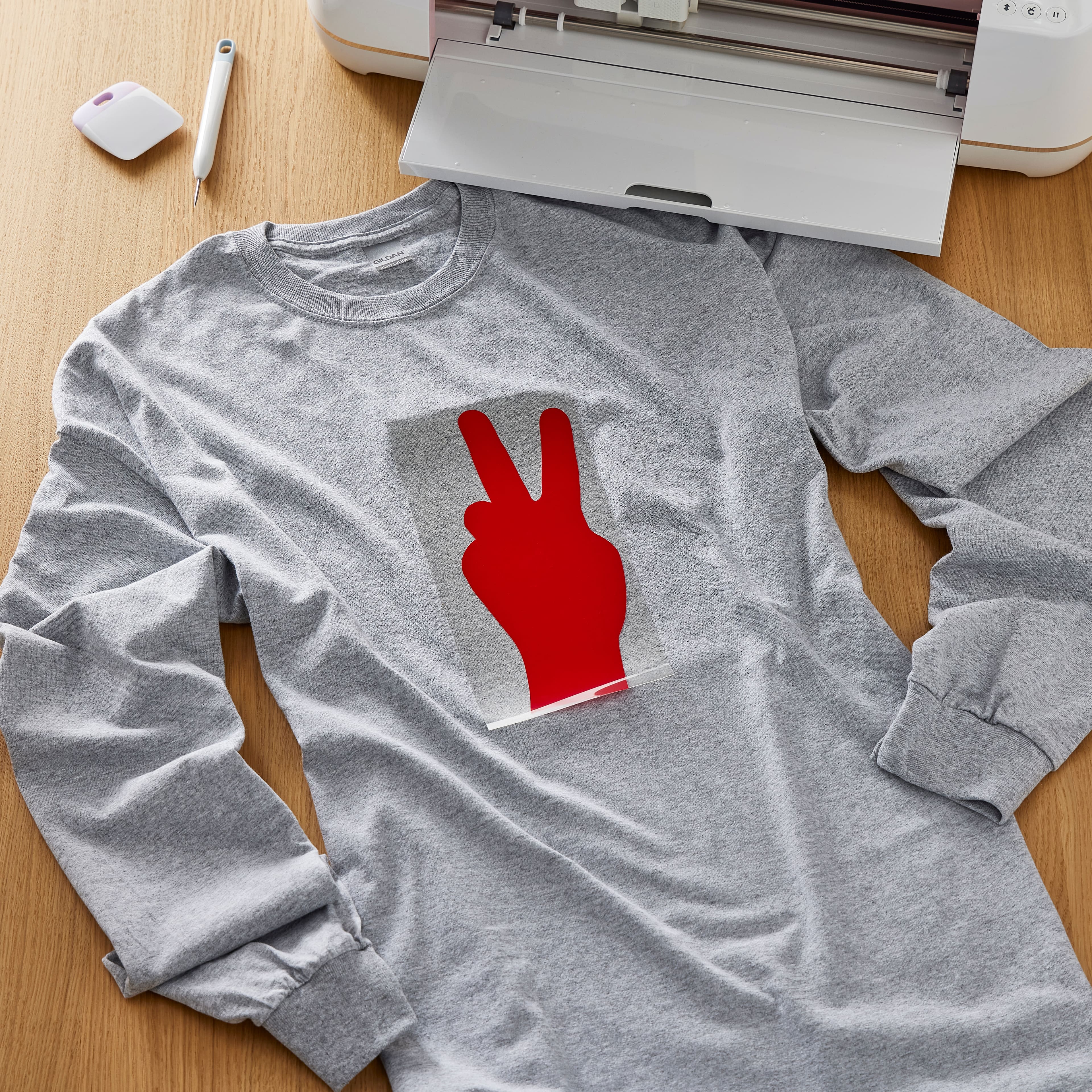 12 Pack: Gildan® Long Sleeve Crew Neck Adult T-Shirt