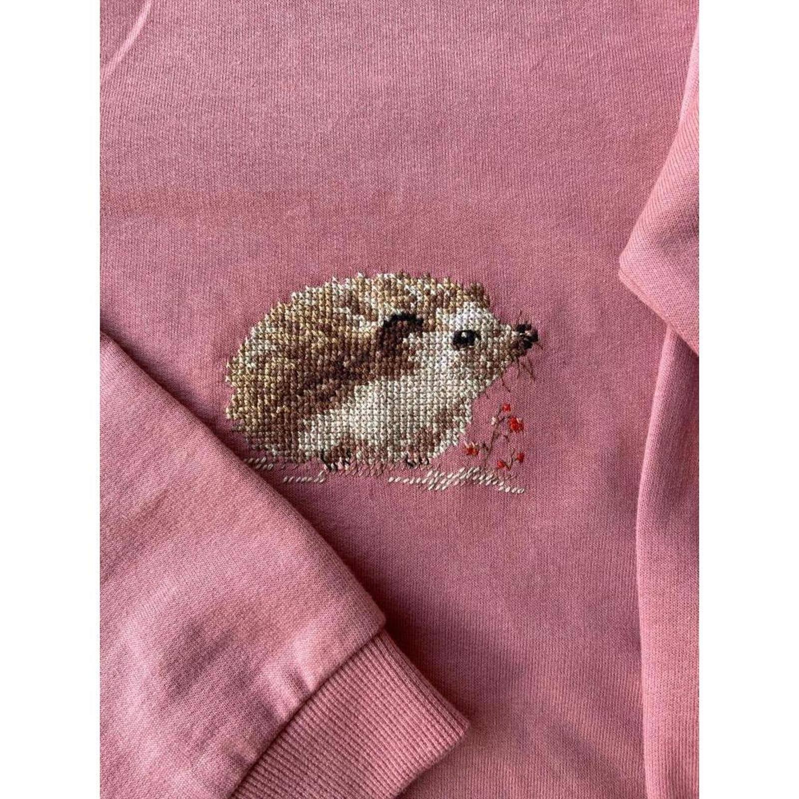 Alisa Hedgehog Cross Stitch Kit