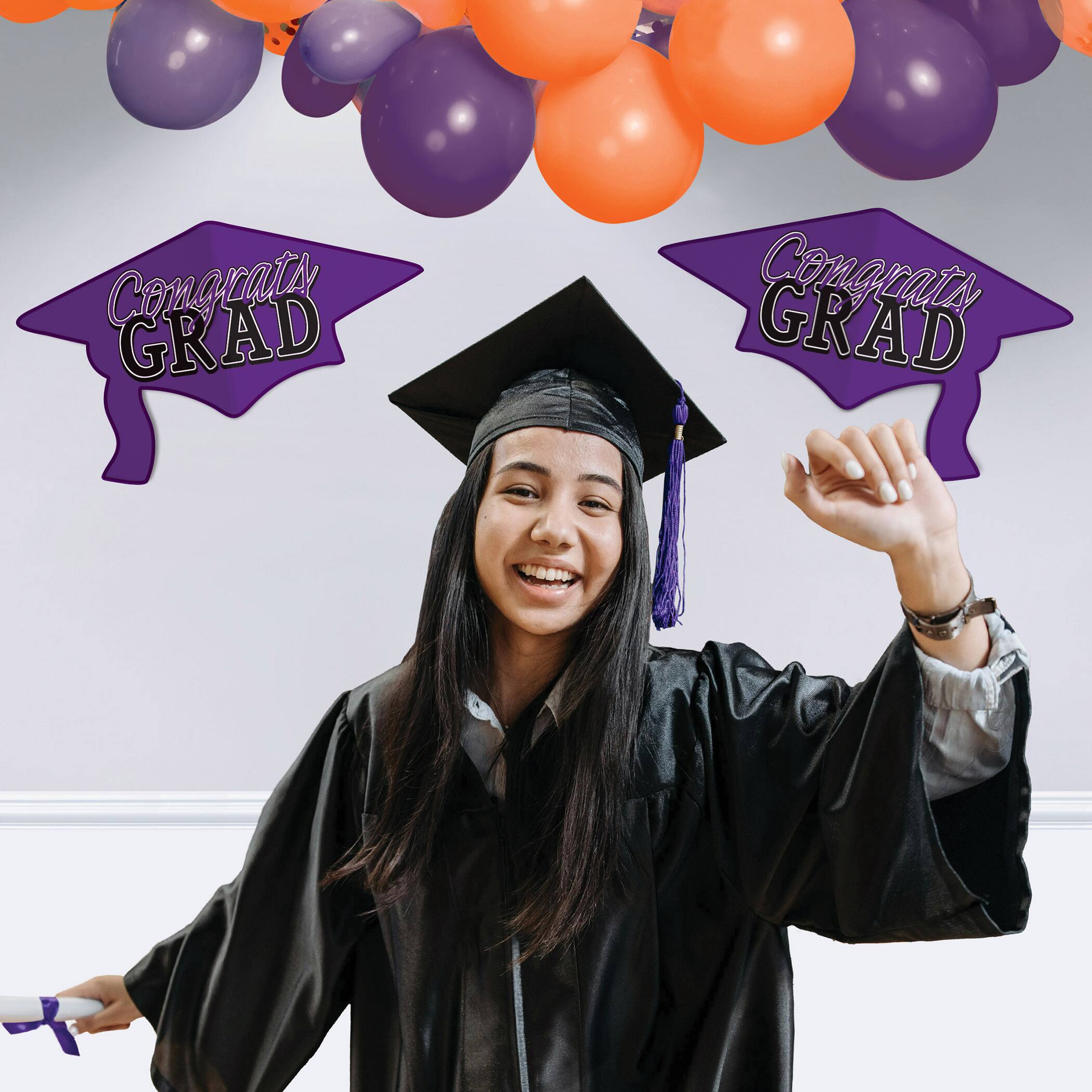 Beistle 22" x 37" Congrats Grad Cutouts