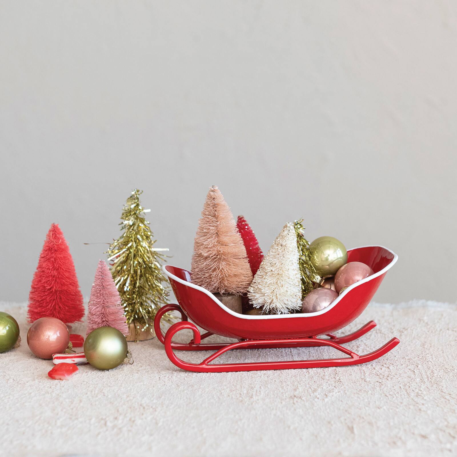 Hello Honey® 7.5" Red & White Holiday Metal Sleigh Soap Dish