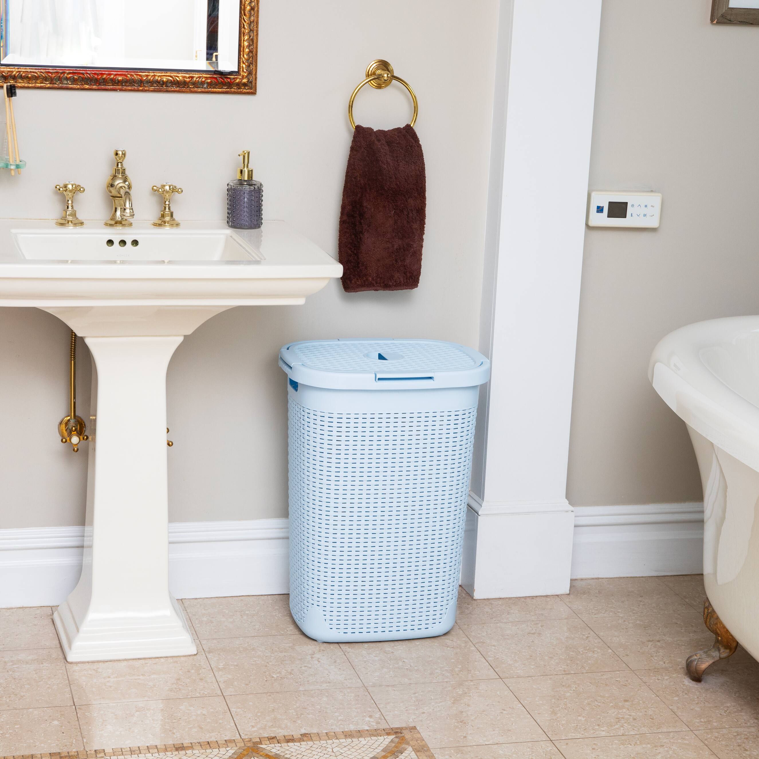 Mind Reader 60L Hamper Laundry Basket with Cutout Handles