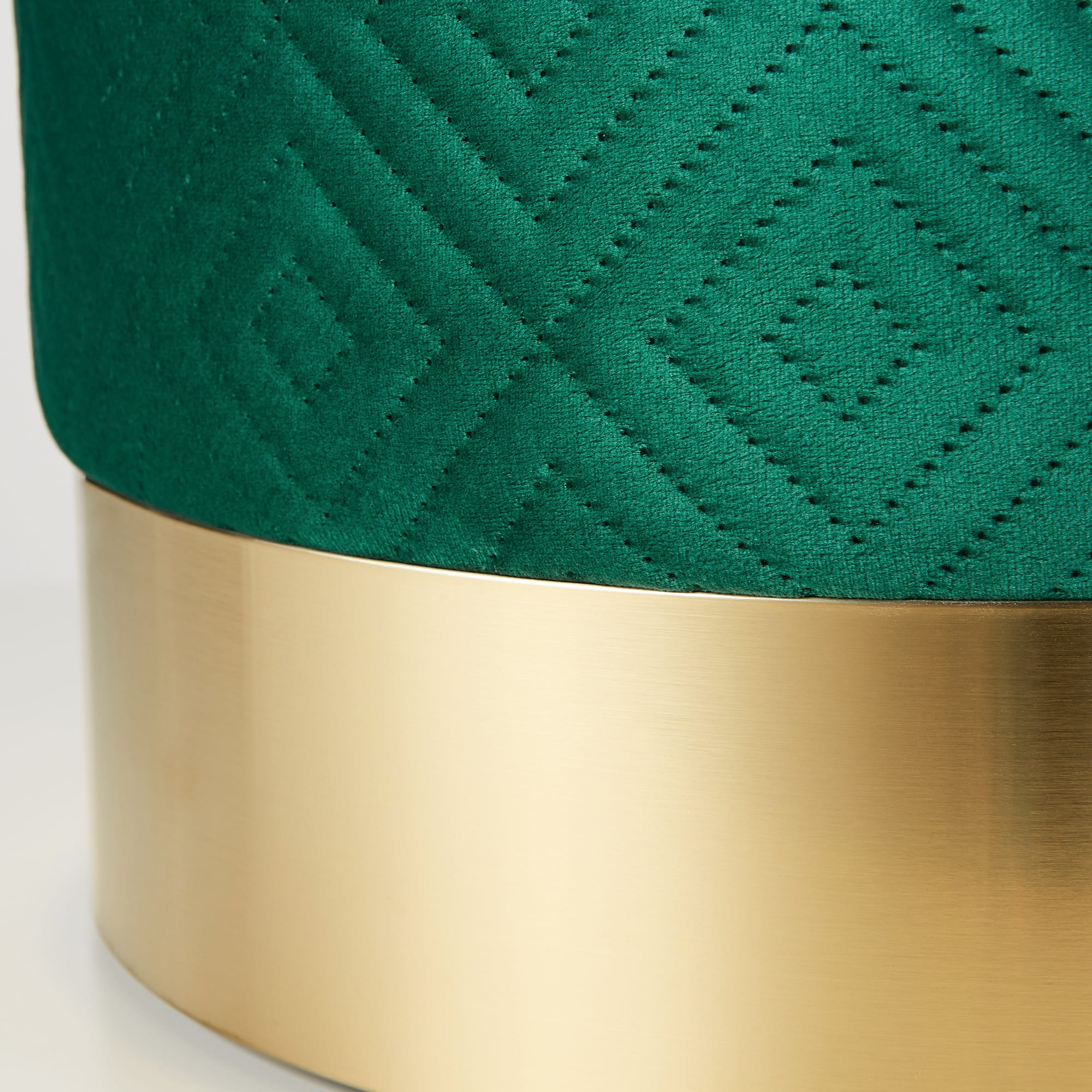 16.5" Green Velvet Stool