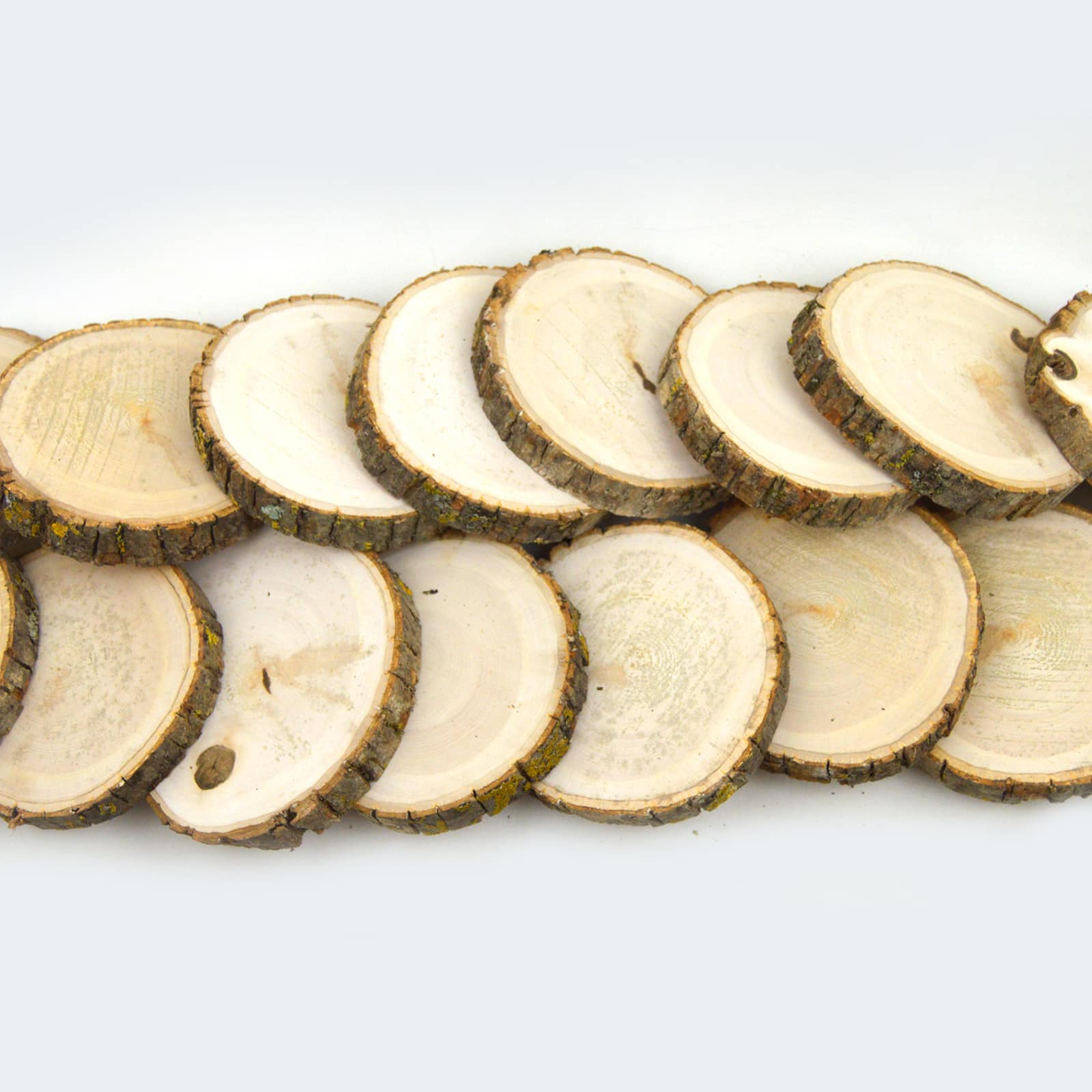 Wilson® Enterprises 16 Pack Natural Basswood Round